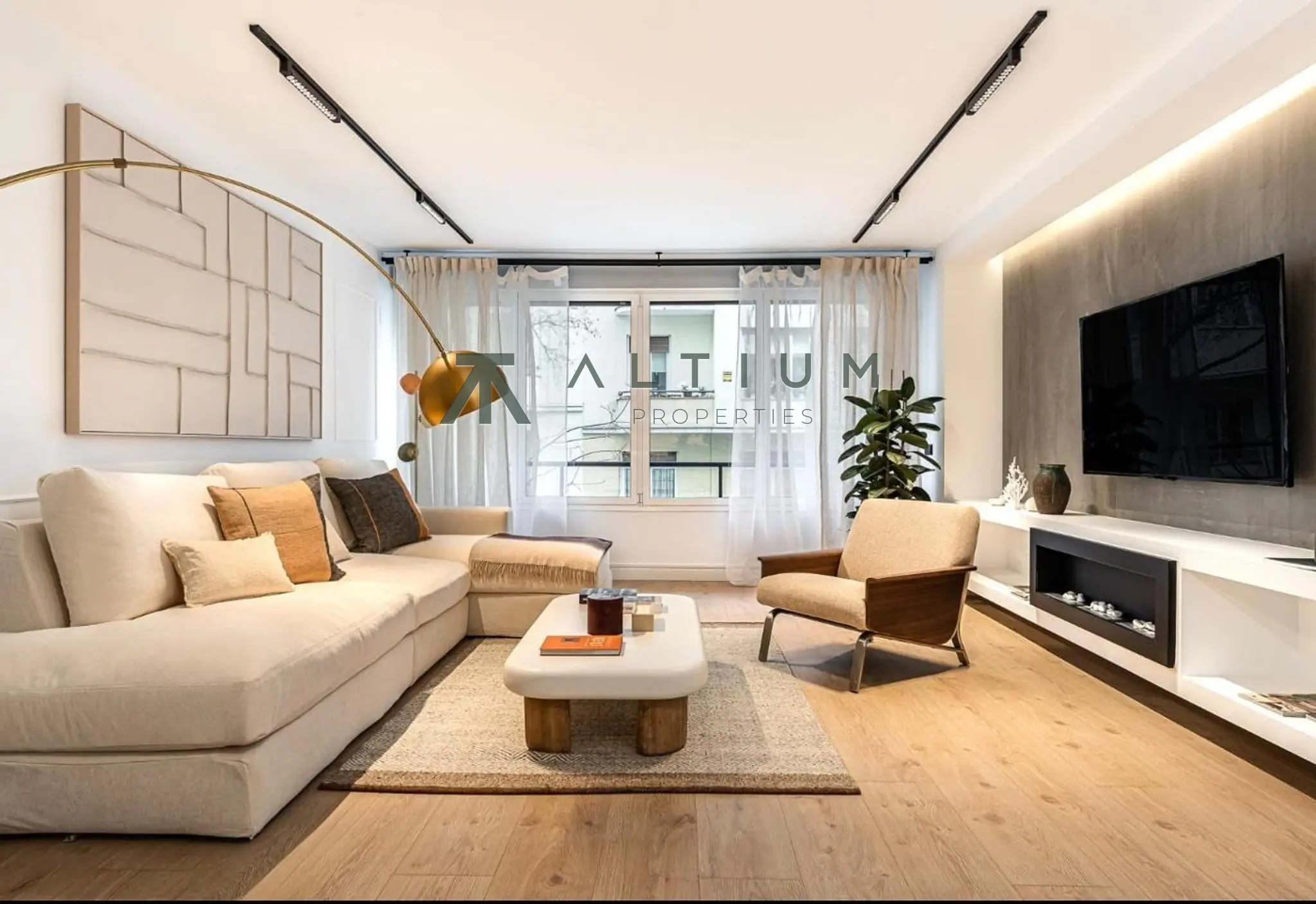 Gimnasio, sauna y cine privado en una residencia única