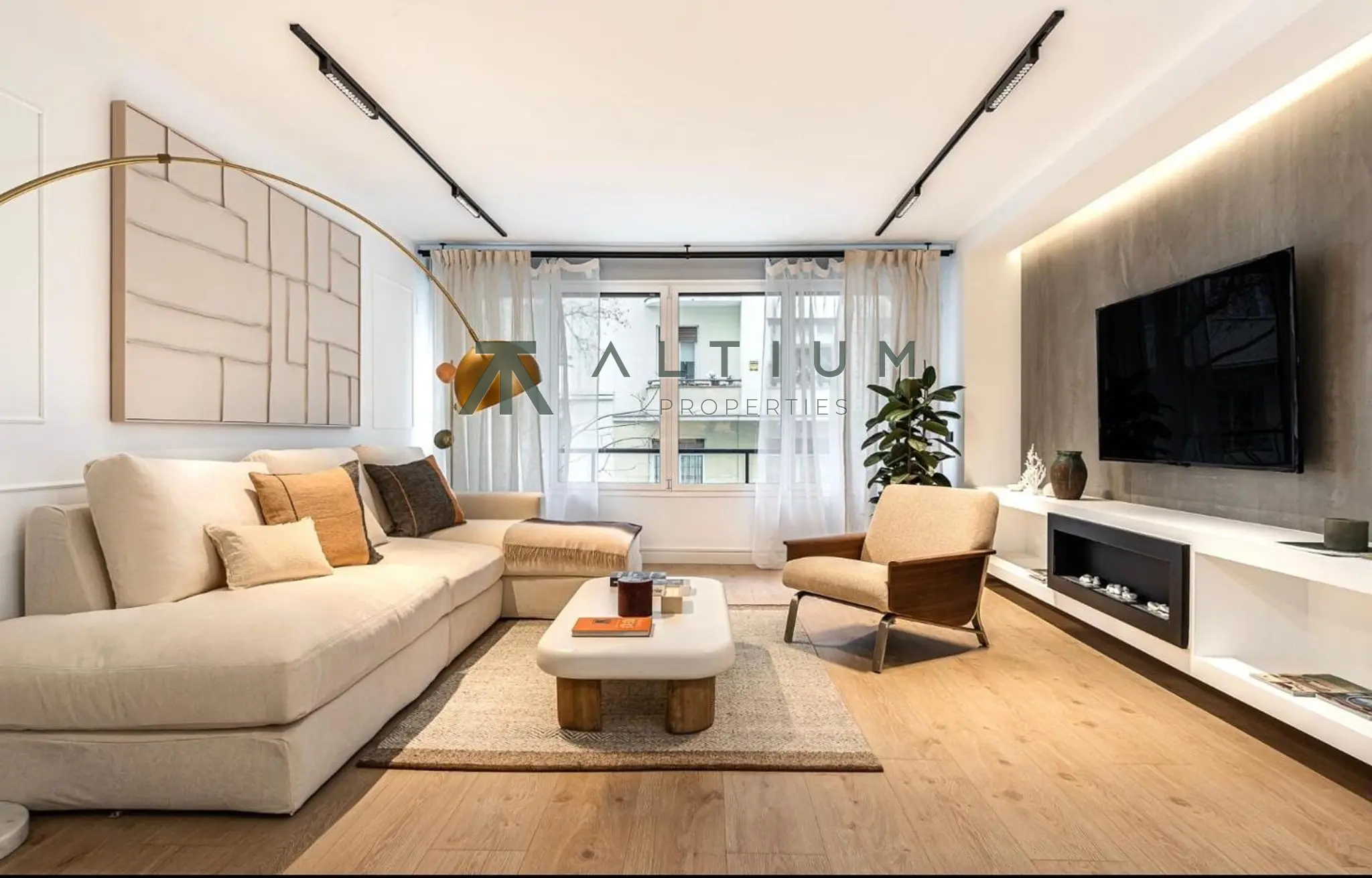 Gimnasio, sauna y cine privado en una residencia única