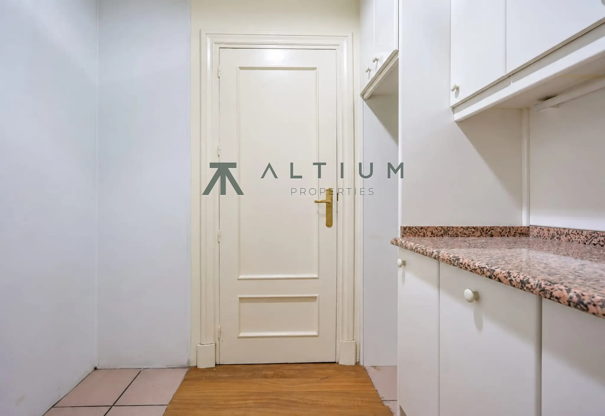 360 m² exterior para crear junto a Castellana