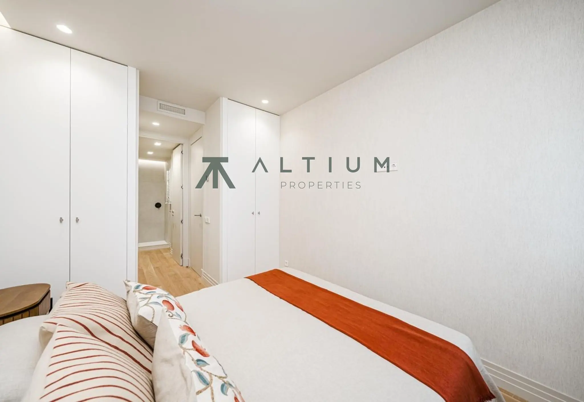 Dos suites y una tercera habitación frente al Retiro