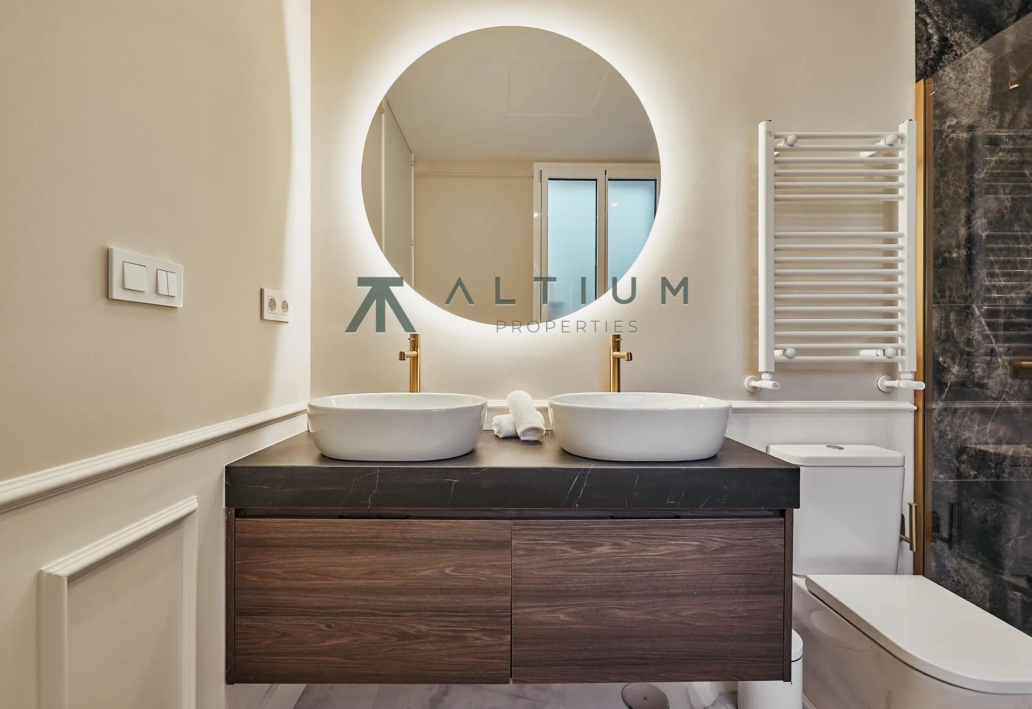 Interior en Palacio — Ático con terraza privada en el centro de Madrid (13 de 44)