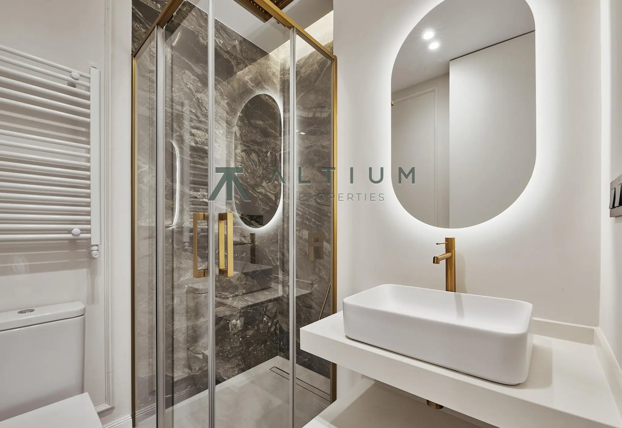 Three bedrooms and a terrace in Castellana