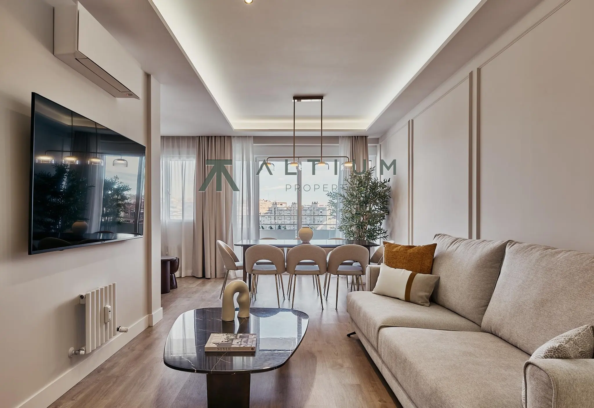 Piso de 3 dormitorios y 124 m2 en Barrio de Salamanca - Fuente del Berro en venta — Quinta planta y luz natural en Fuente del Berro