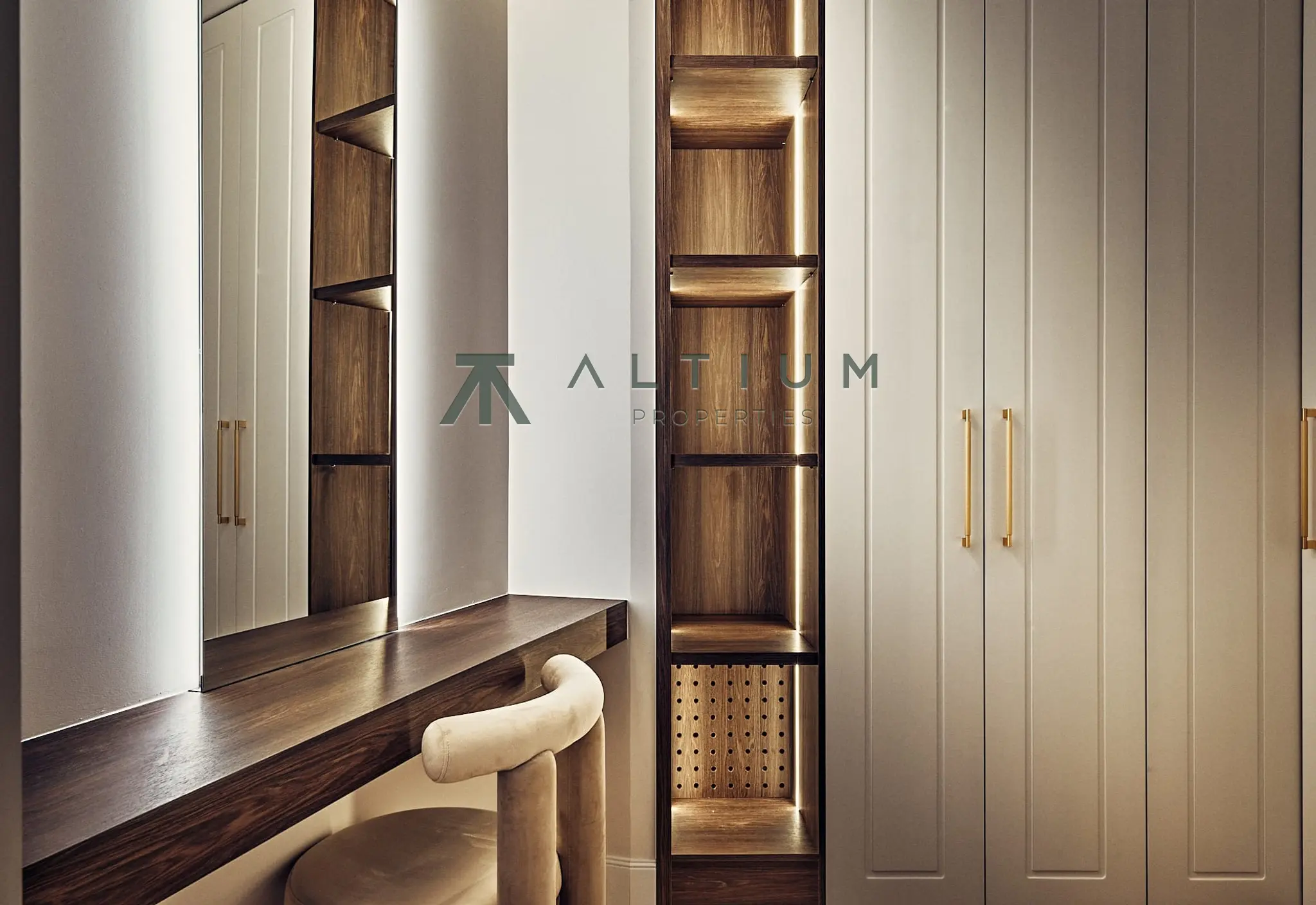 A renovated home in the heart of Argüelles