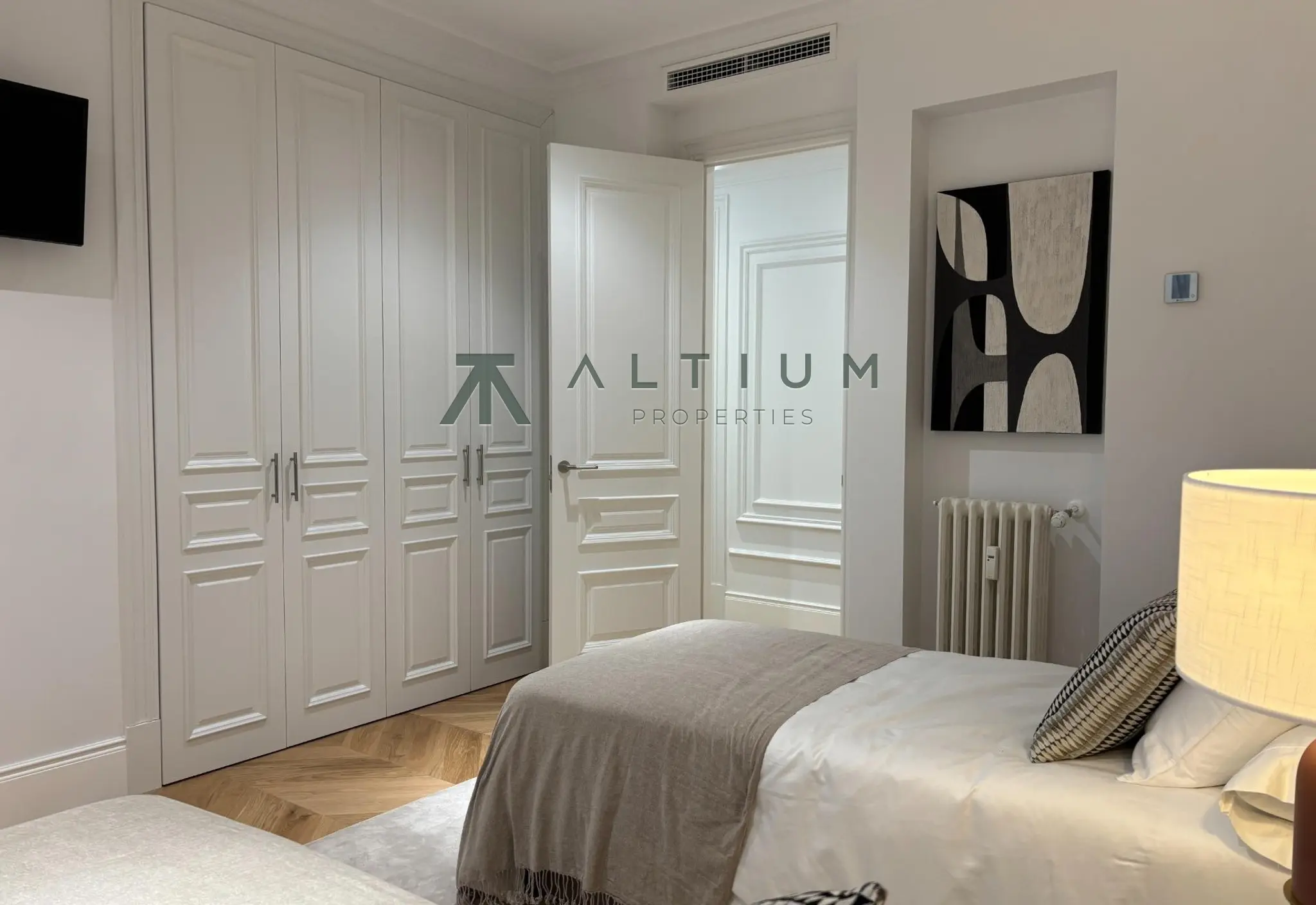 Once ventanas y cinco suites en una sexta planta de Goya