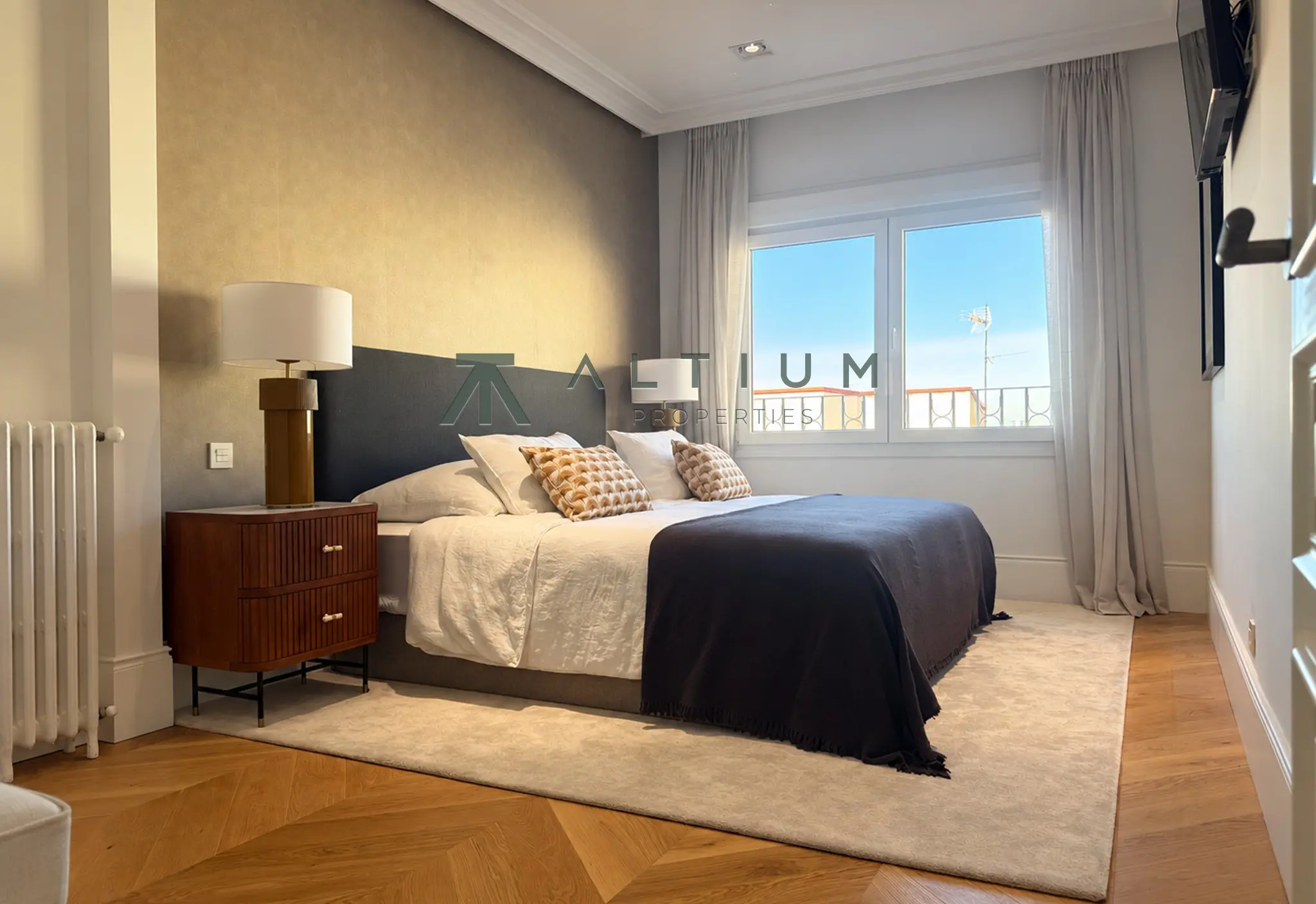 253 m² y terraza privada sobre Castellana