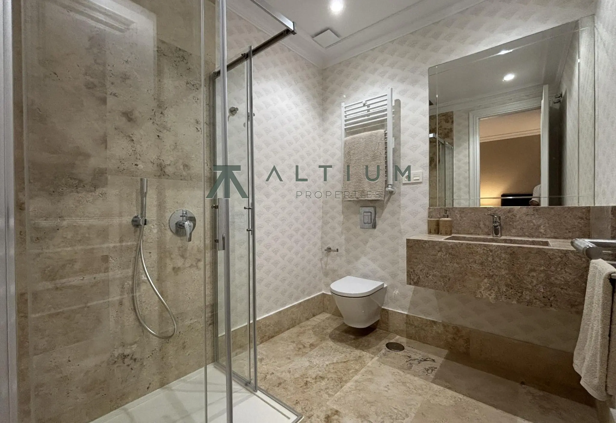 Once ventanas y cinco suites en una sexta planta de Goya