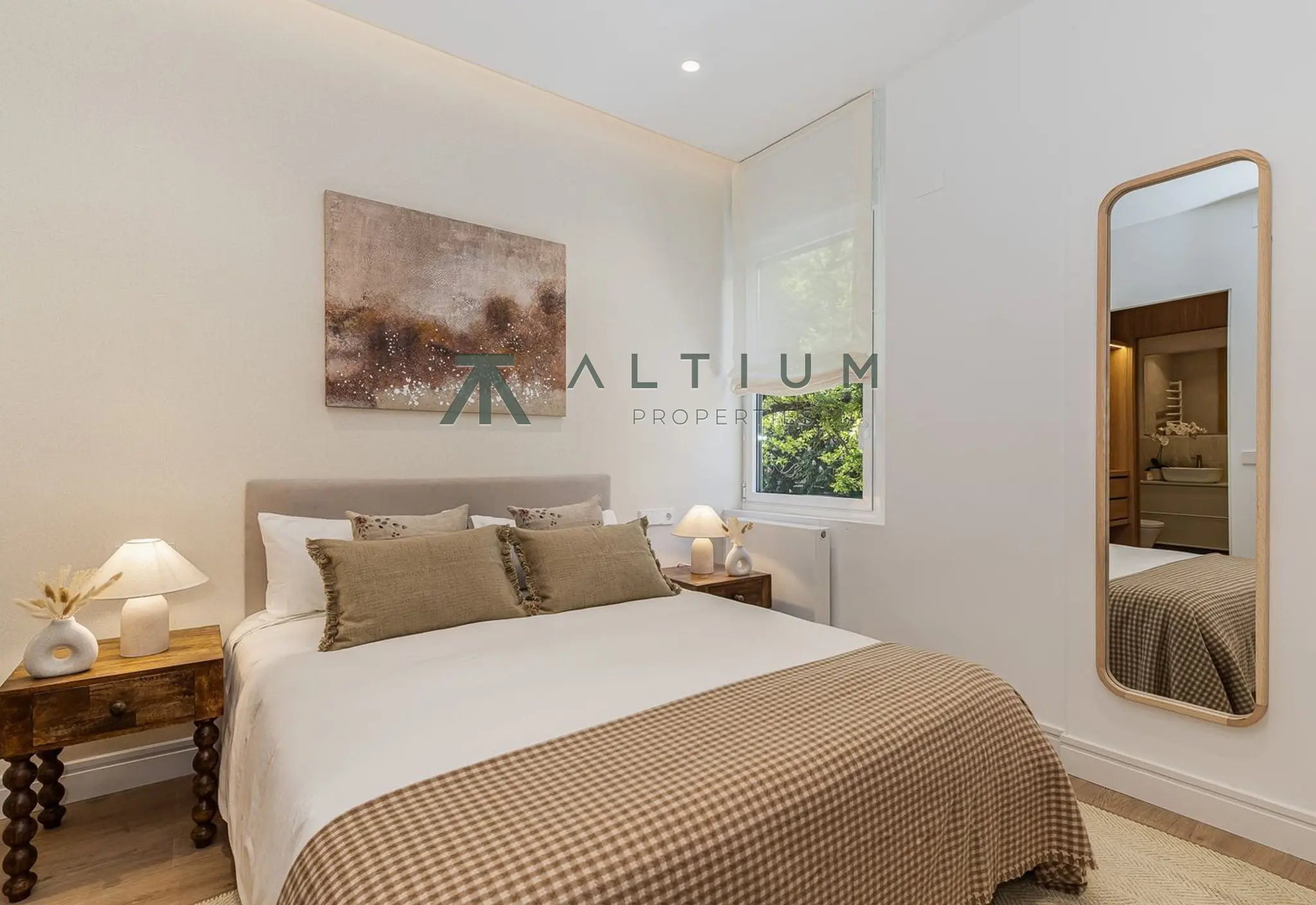 Interior en Arapiles — Espacios abiertos y vida residencial en Chamberí (10 de 17)
