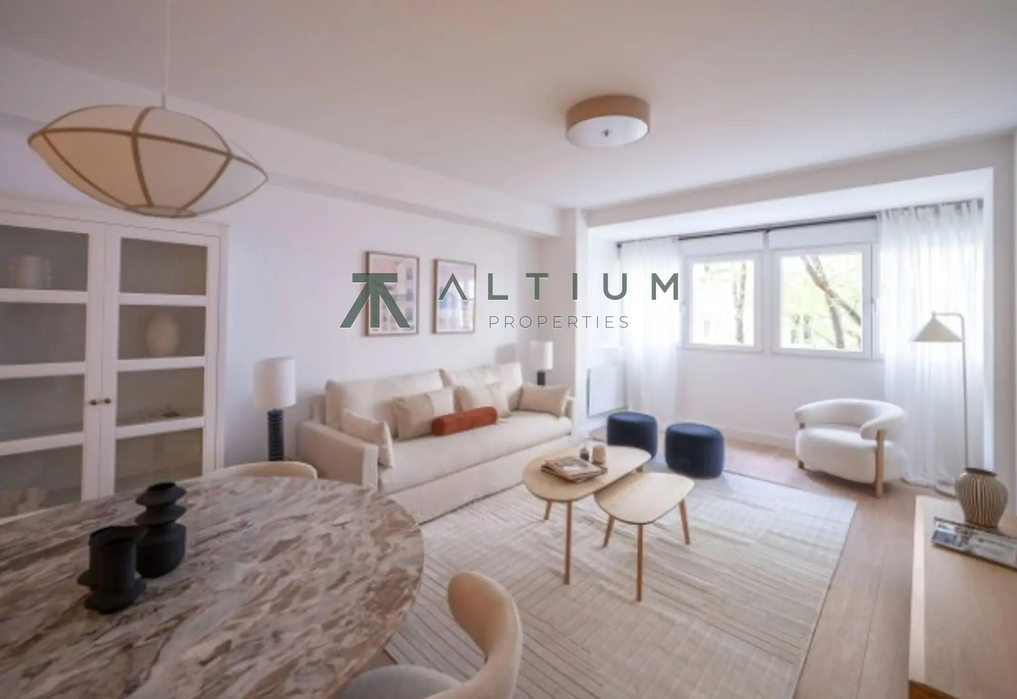 Piso de 3 dormitorios y 147 m2 en Tetuán - Cuatro Caminos en venta — Reforma actual y acabados cuidados en Cuatro Caminos