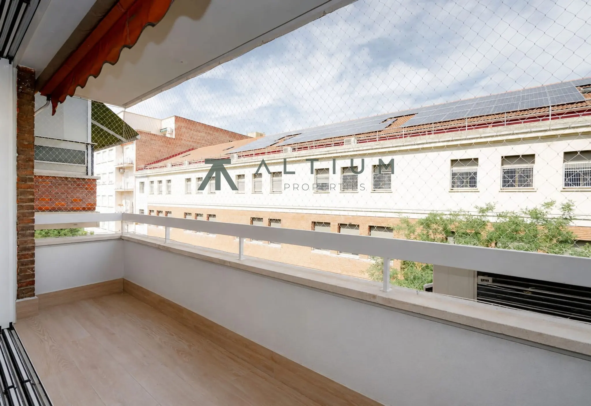 Interior en Almagro — Terraza, garaje y vida exterior en Almagro (18 de 47)