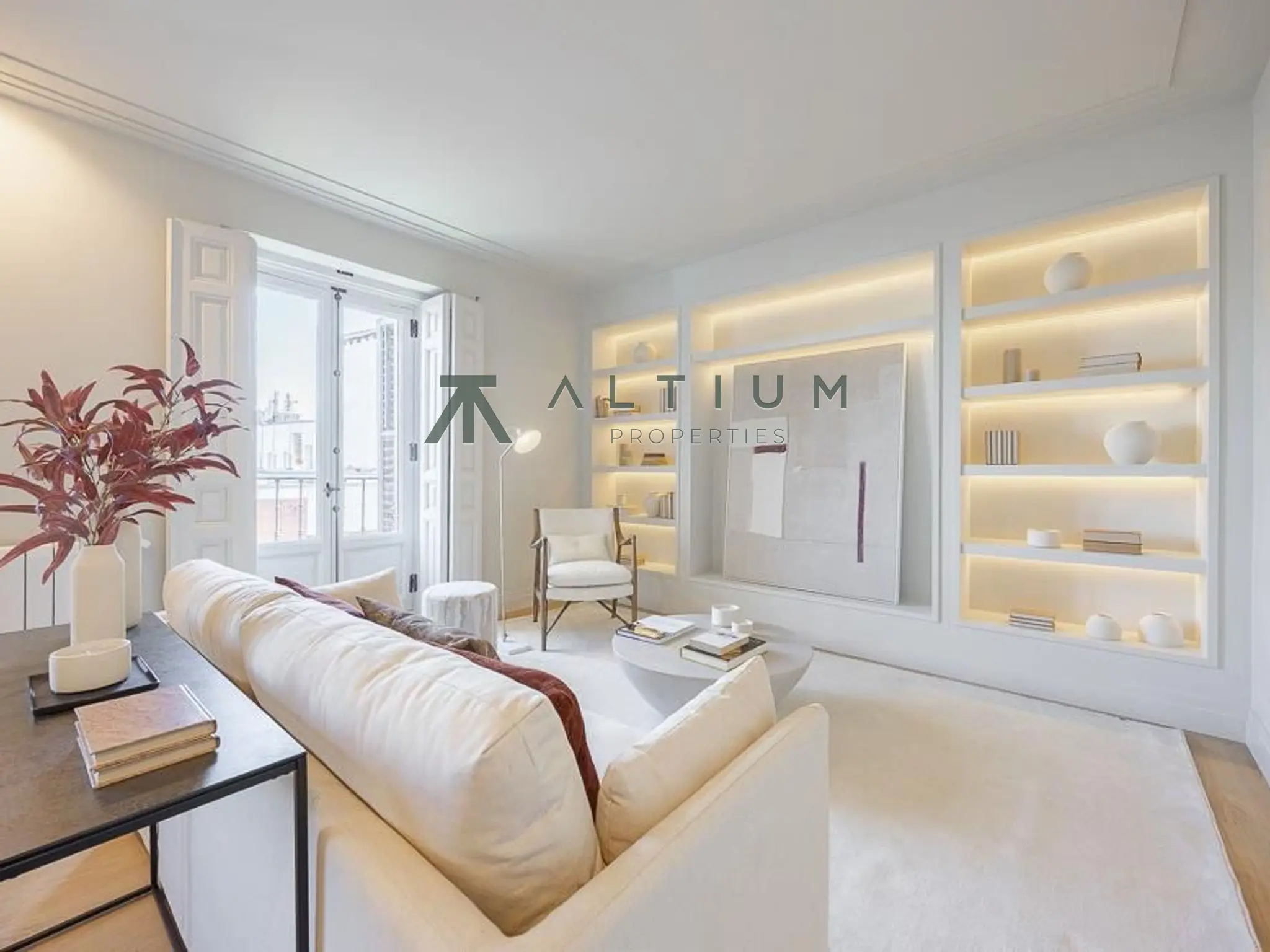 Piso de 2 dormitorios y 141 m2 en Centro - Justicia en venta — Balcones exteriores y luz natural en Justicia