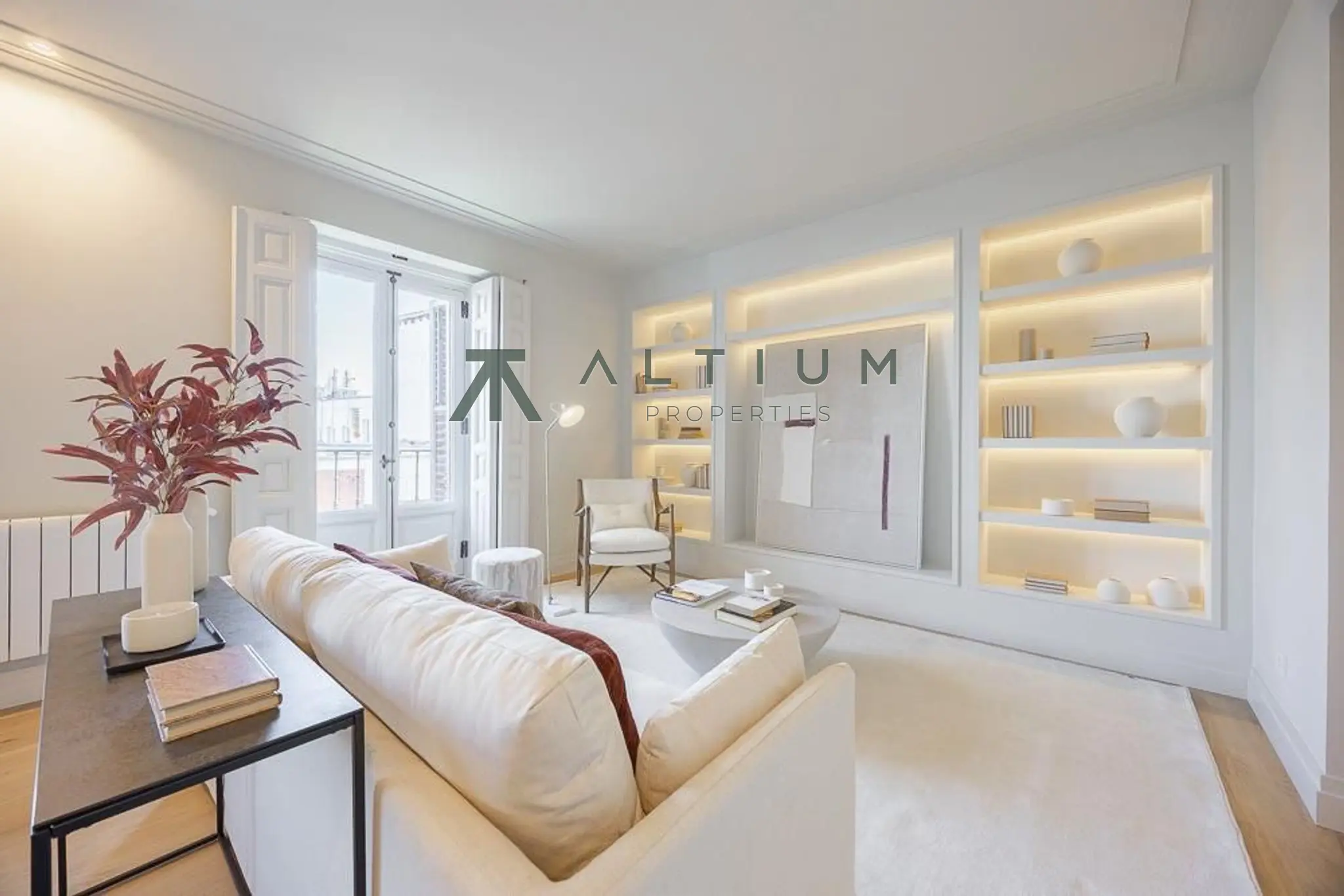 Piso de 2 dormitorios y 141 m2 en Centro - Justicia en venta — Balcones exteriores y luz natural en Justicia