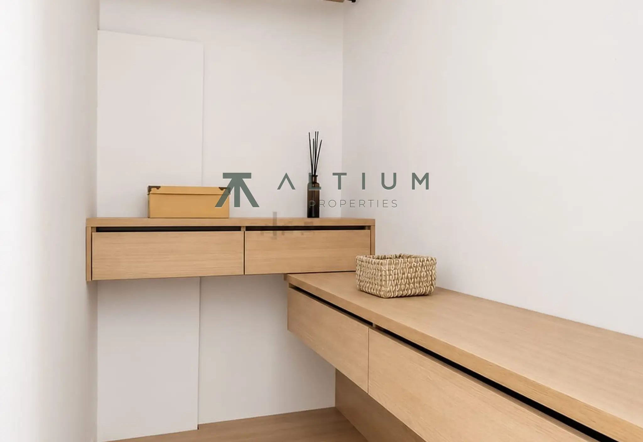 Interior en Lista — Cocina abierta y estilo sofisticado en Lista (15 de 18)