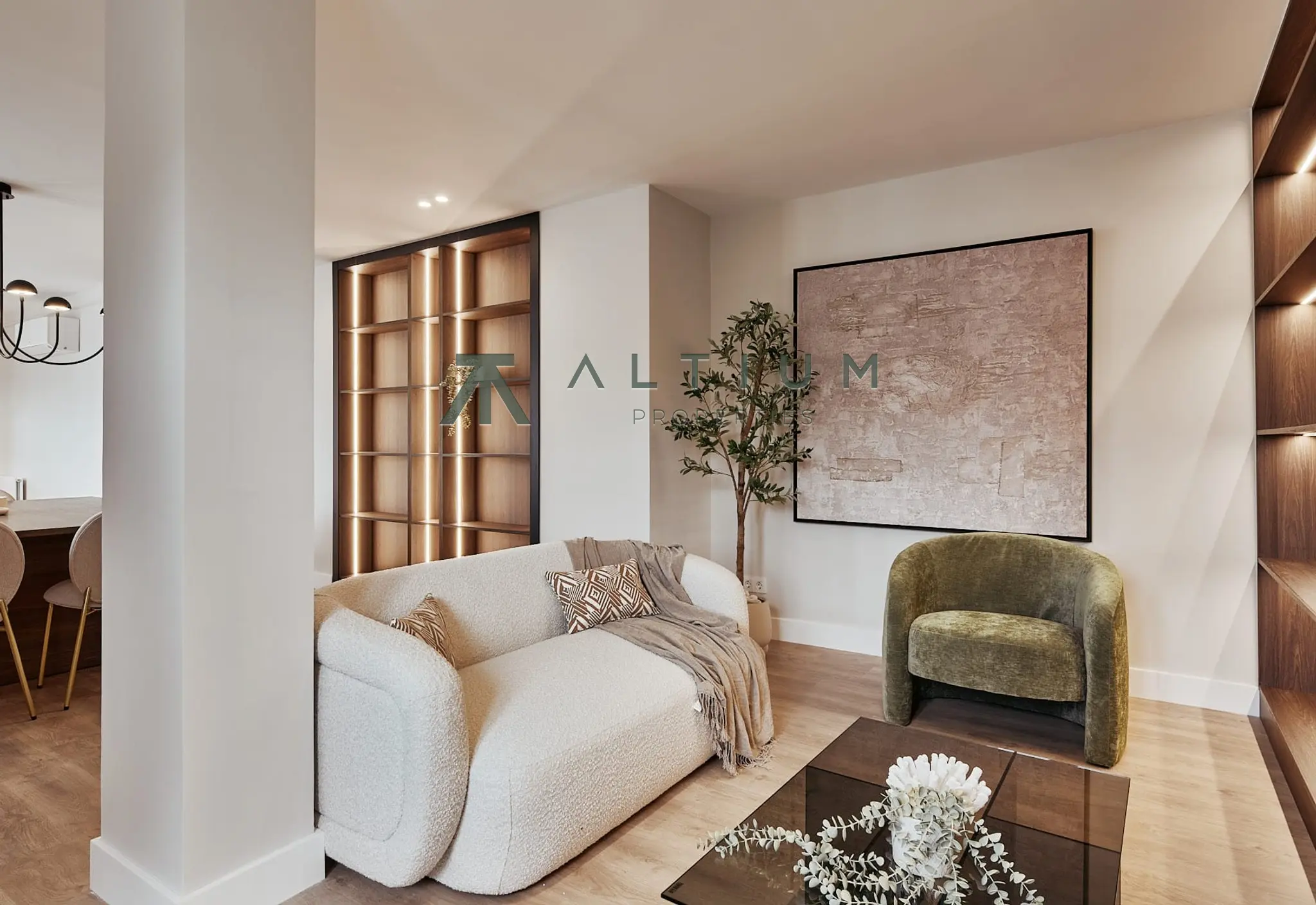 Interior en Lista — Terraza de 55 m² sobre los tejados de Lista (3 de 26)