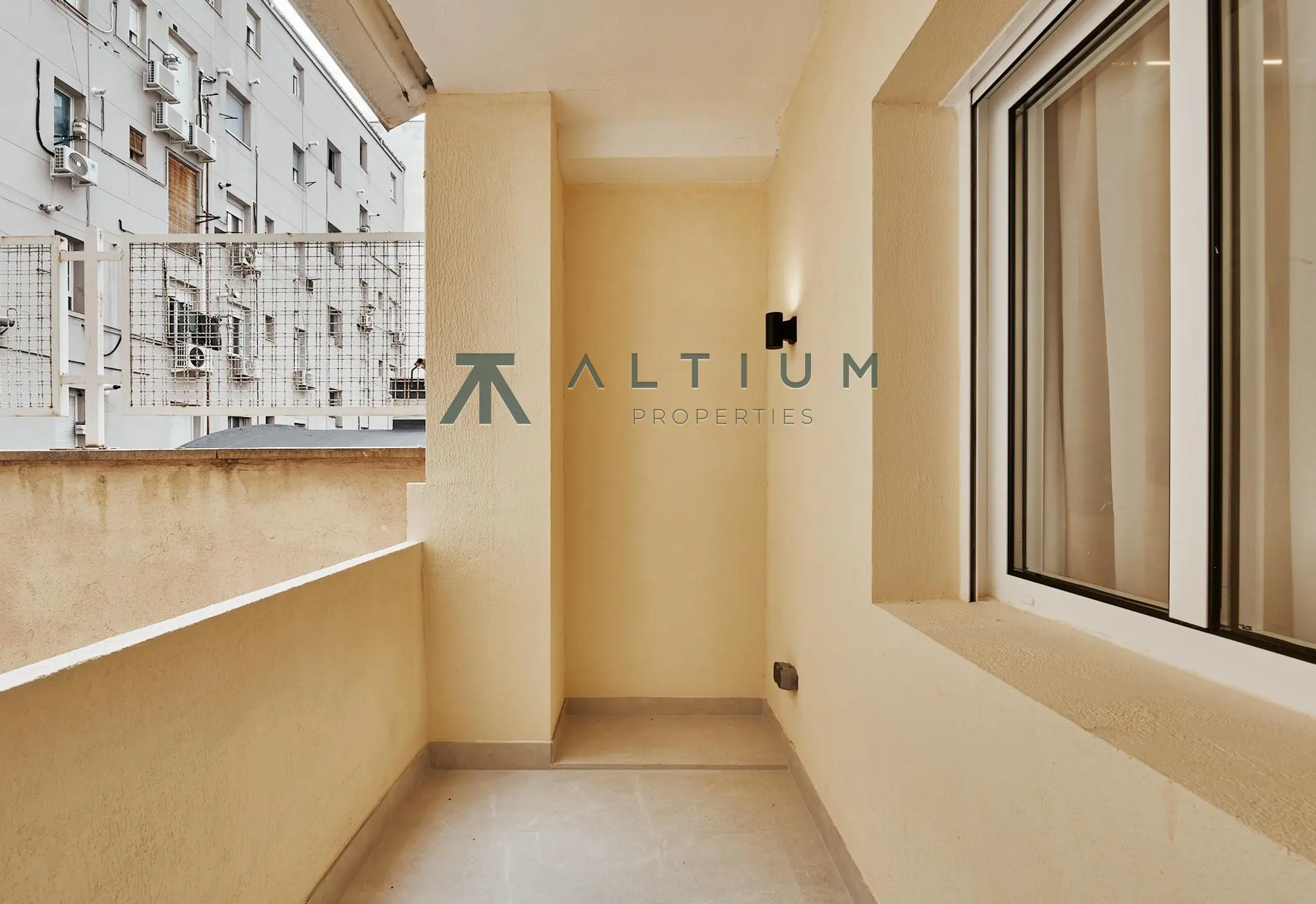 Una vivienda completa detrás del ritmo de Lista