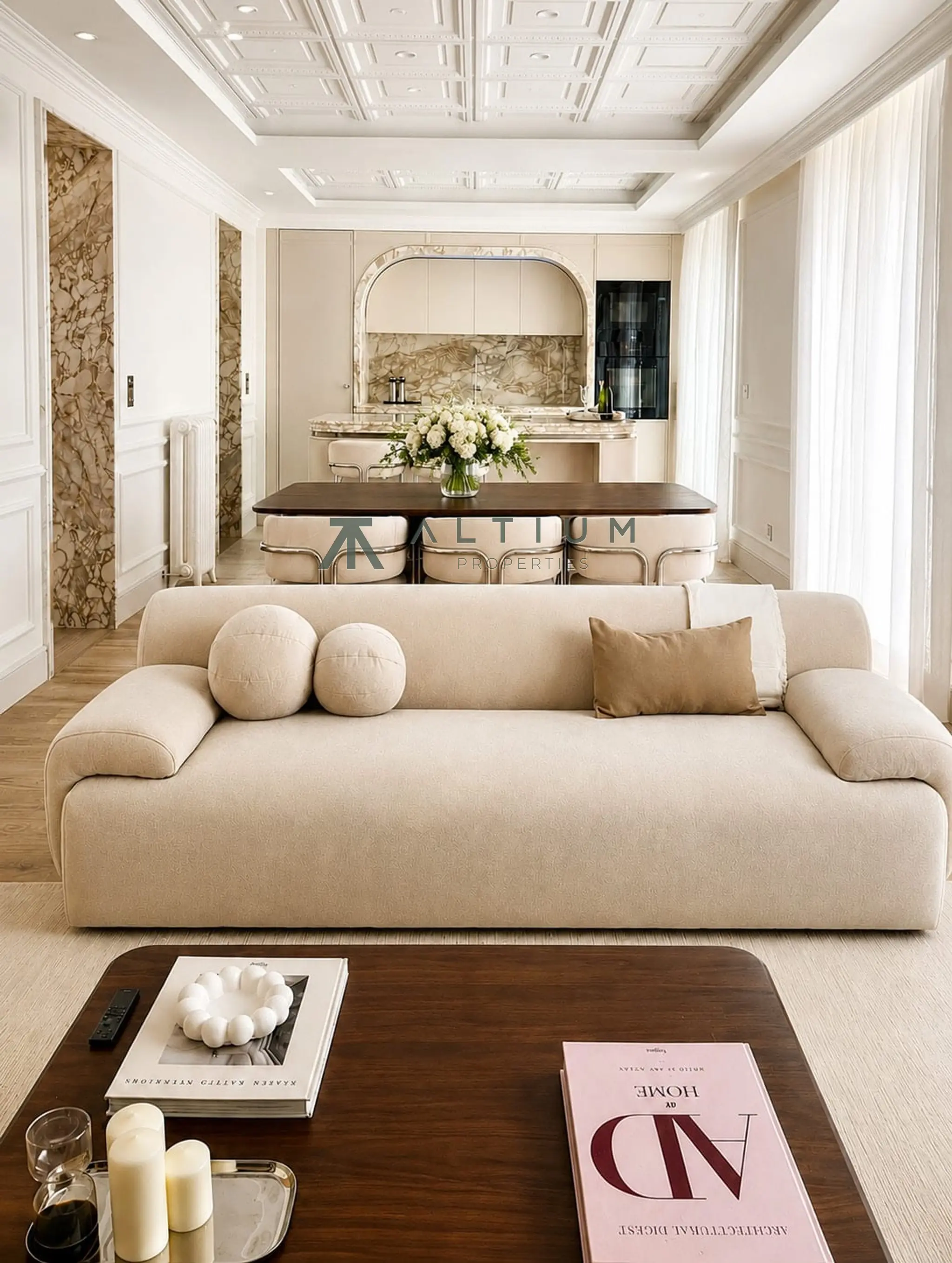 A bright fifth-floor home in Goya