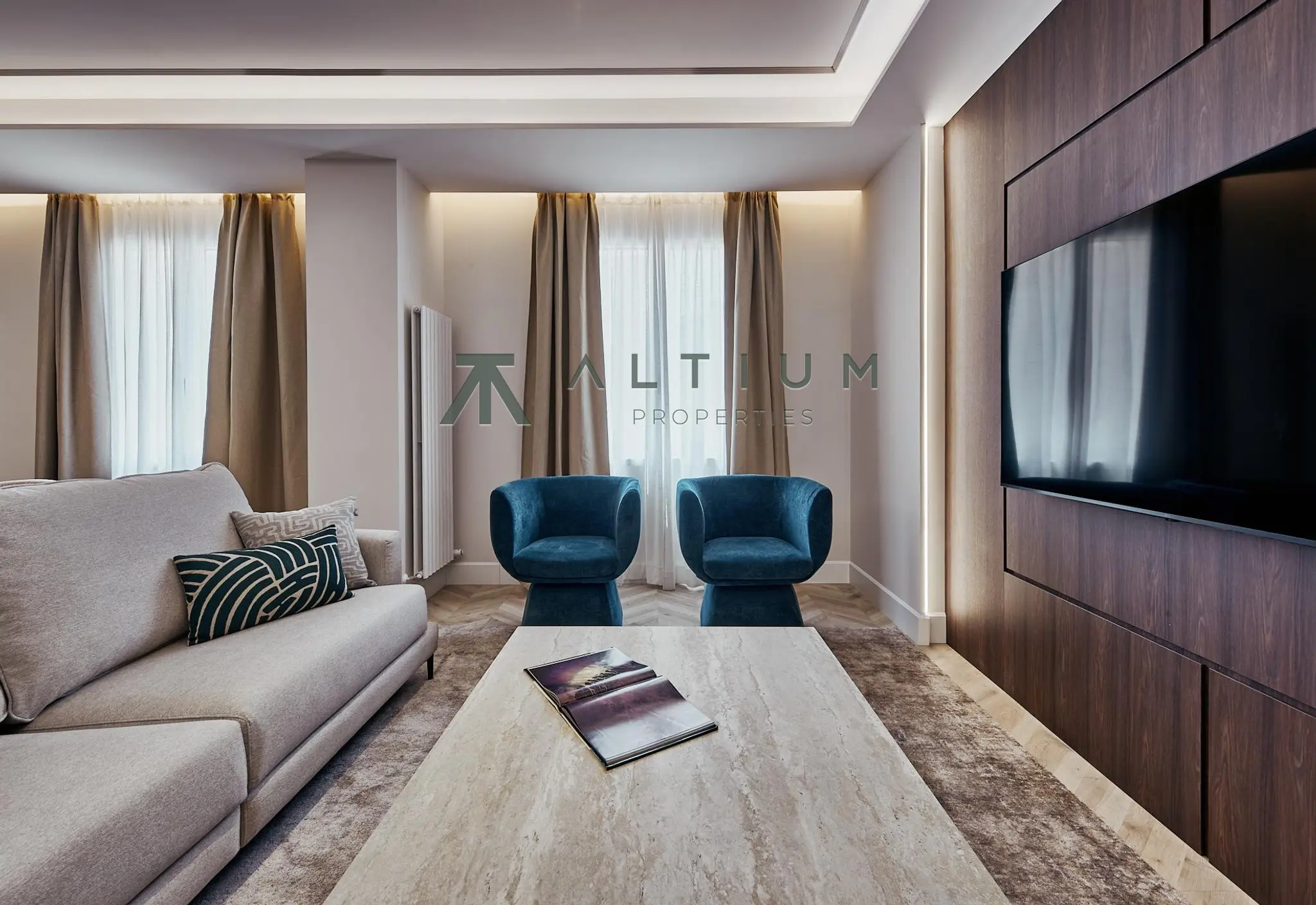 Interior en Lista — Amplitud interior y confort privado en Lista (3 de 30)