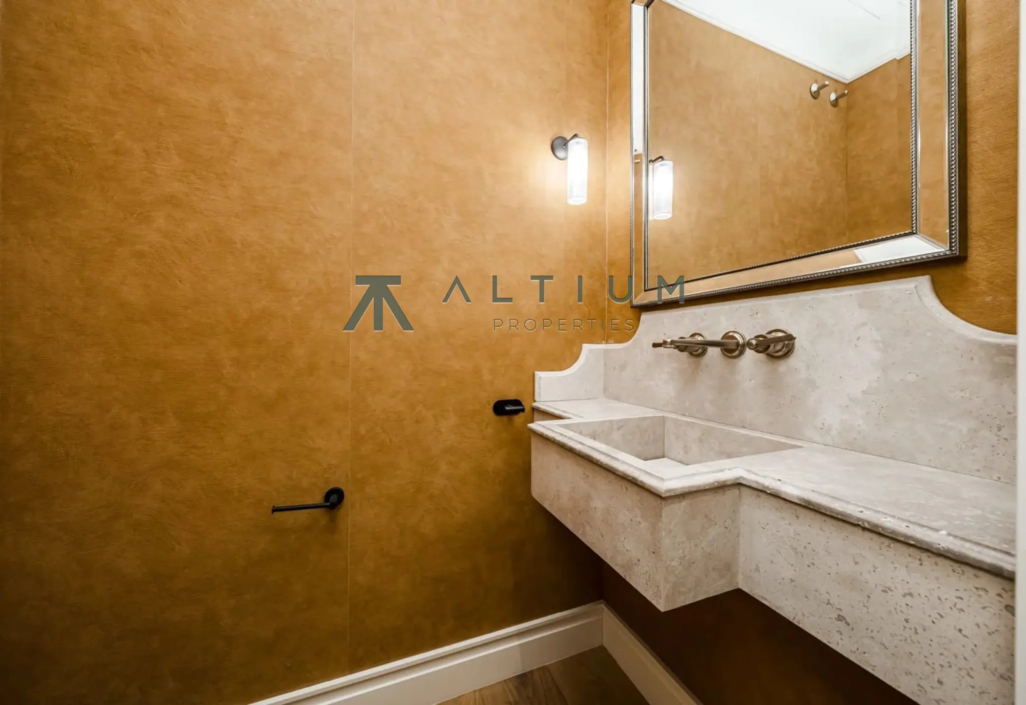 Spacious luxury residence in Chamberí with exceptional finishes and layout