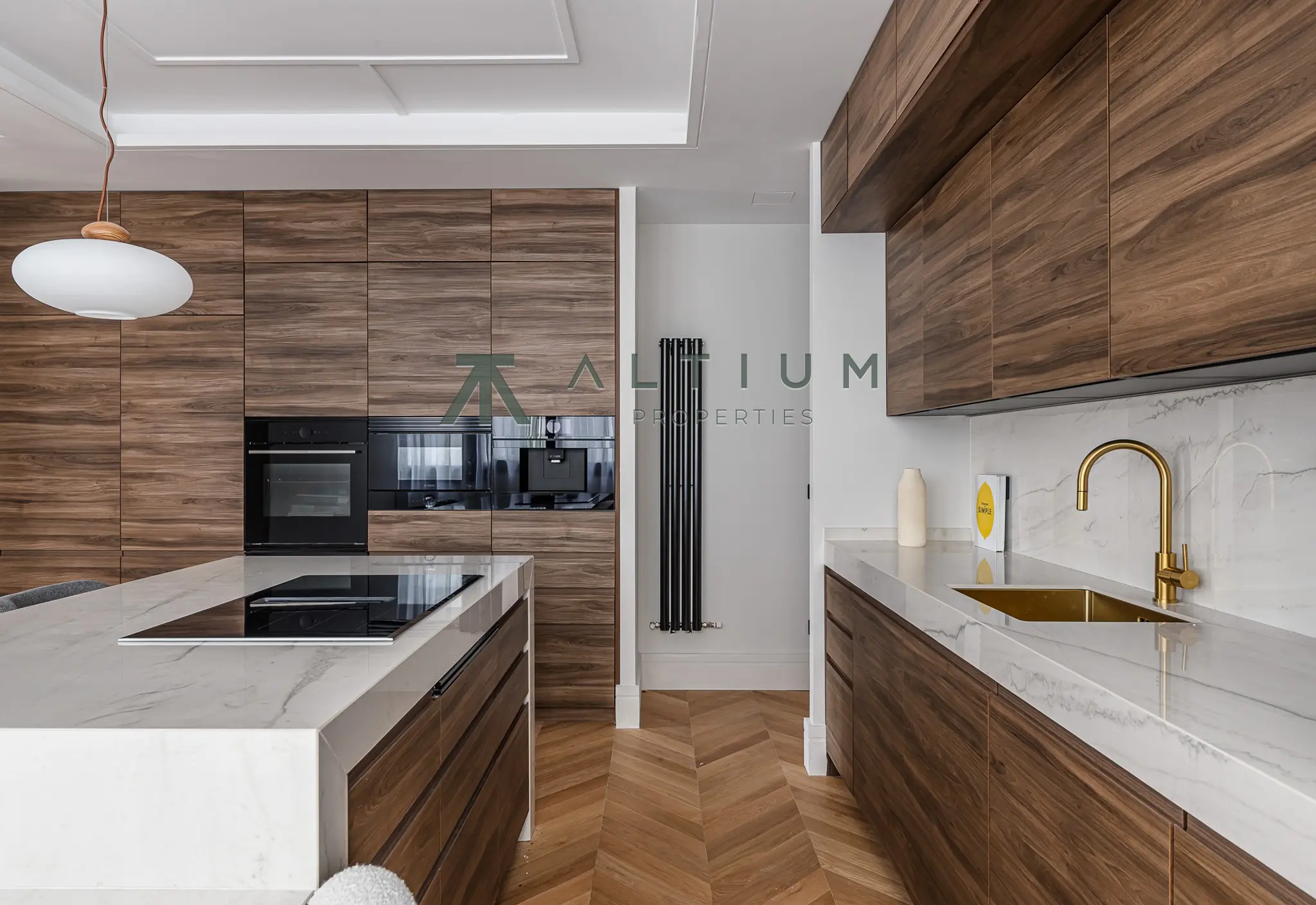 A 77 sqm living area within a grand Castellana residence