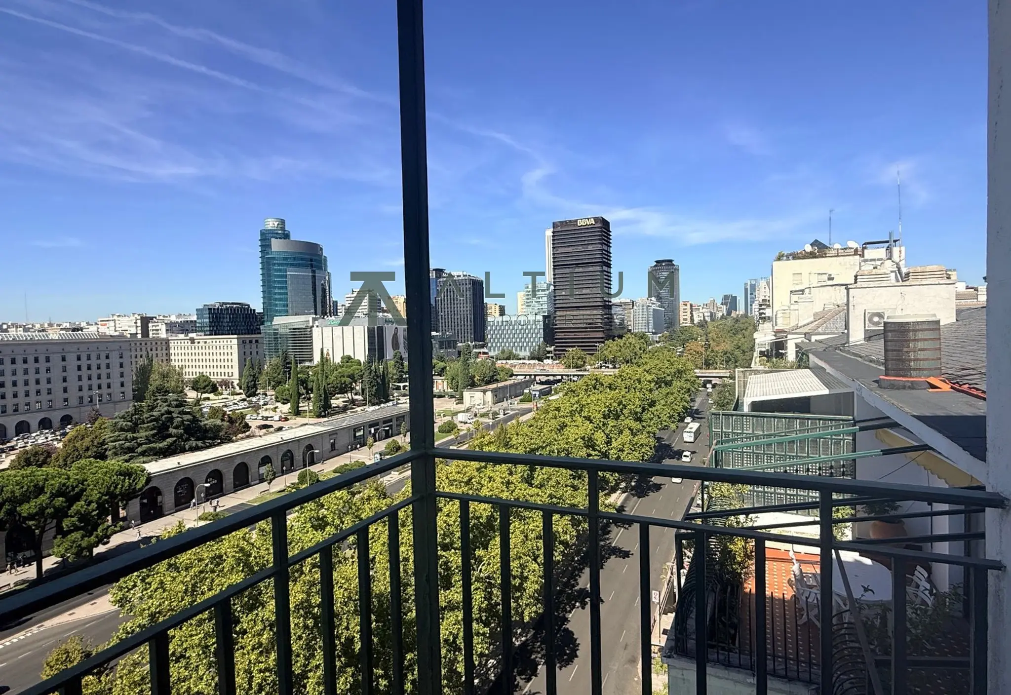 Una novena planta abierta a Castellana y al skyline de AZCA