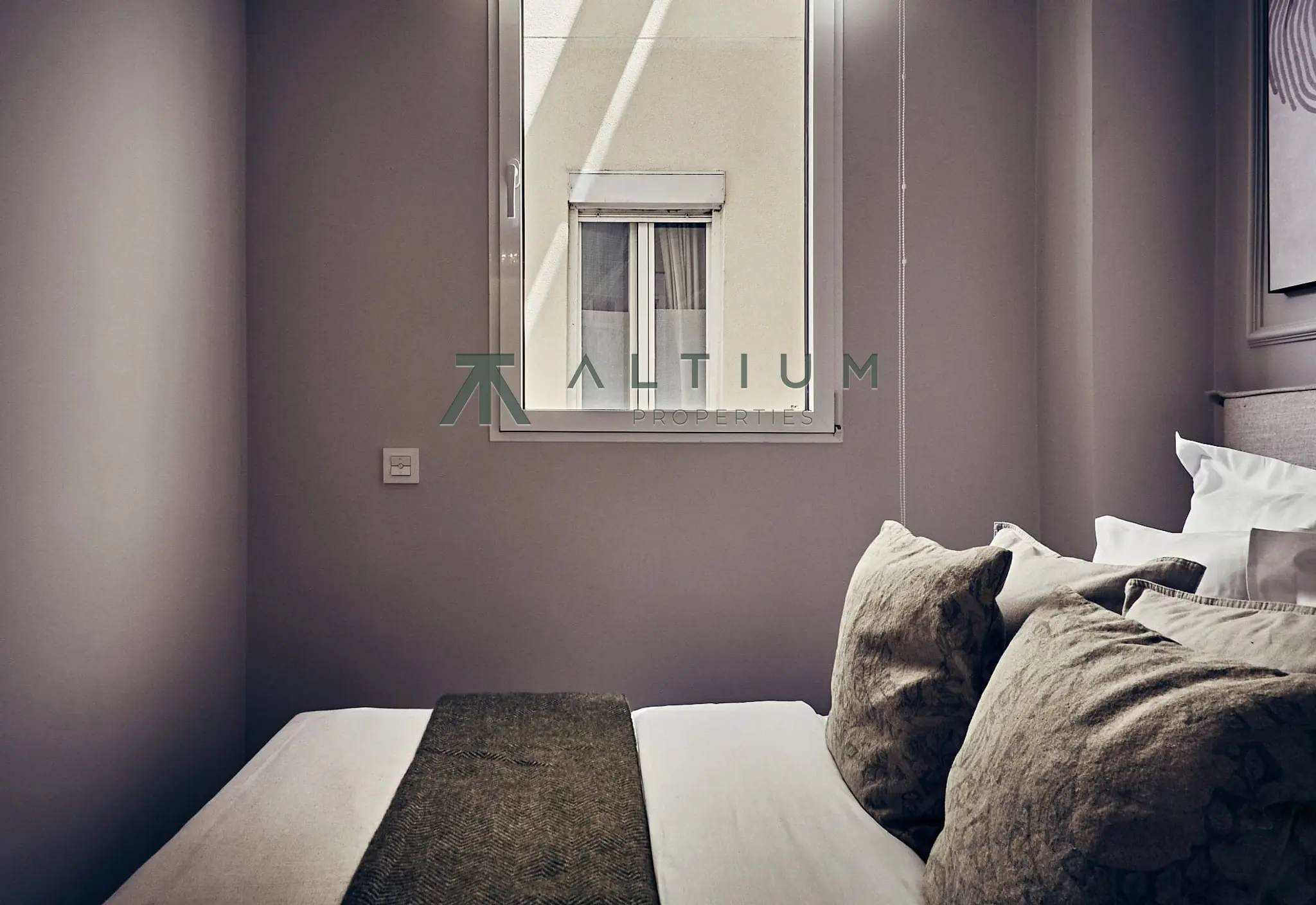 35 m² convertidos en una casa de dos dormitorios