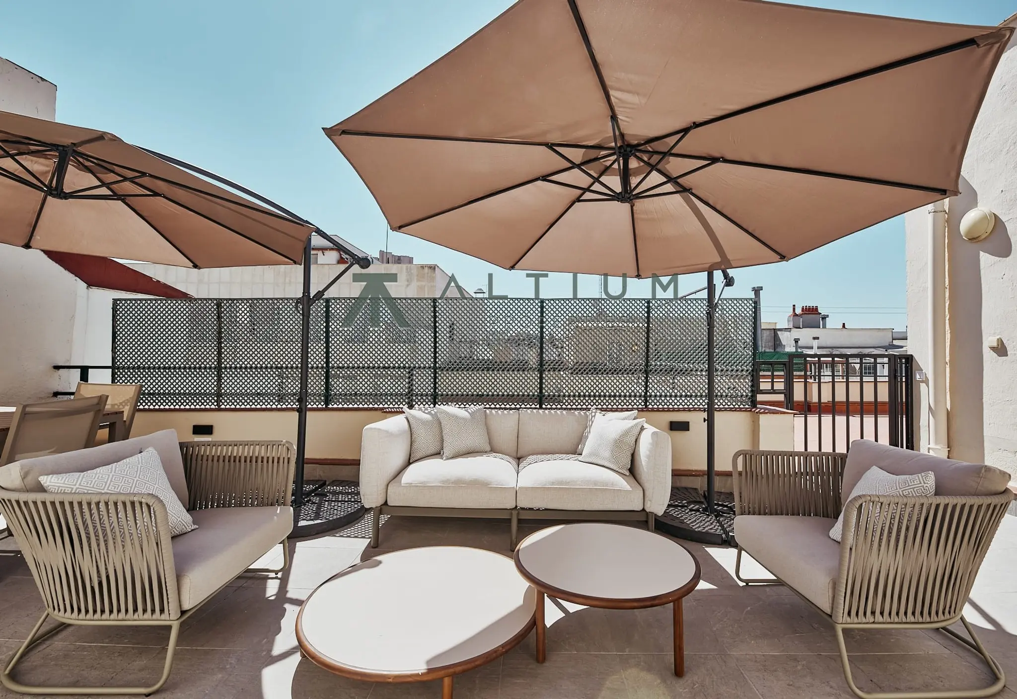 84 m² de terraza privada en pleno Recoletos
