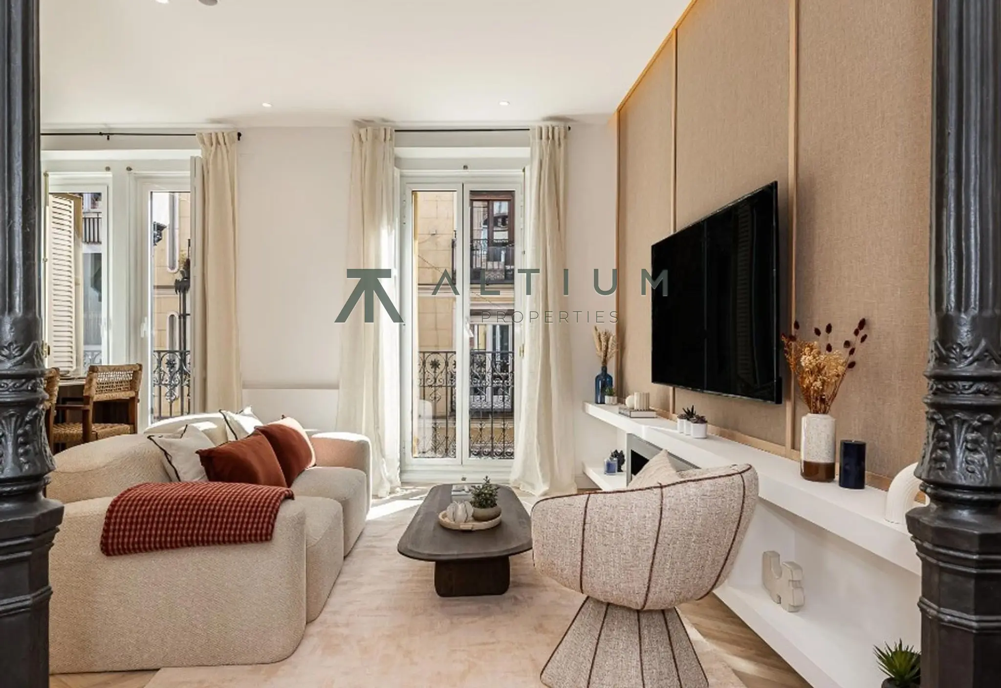 Piso de 3 dormitorios y 137 m2 en Centro - Justicia en venta — Energía creativa y luz natural en Justicia