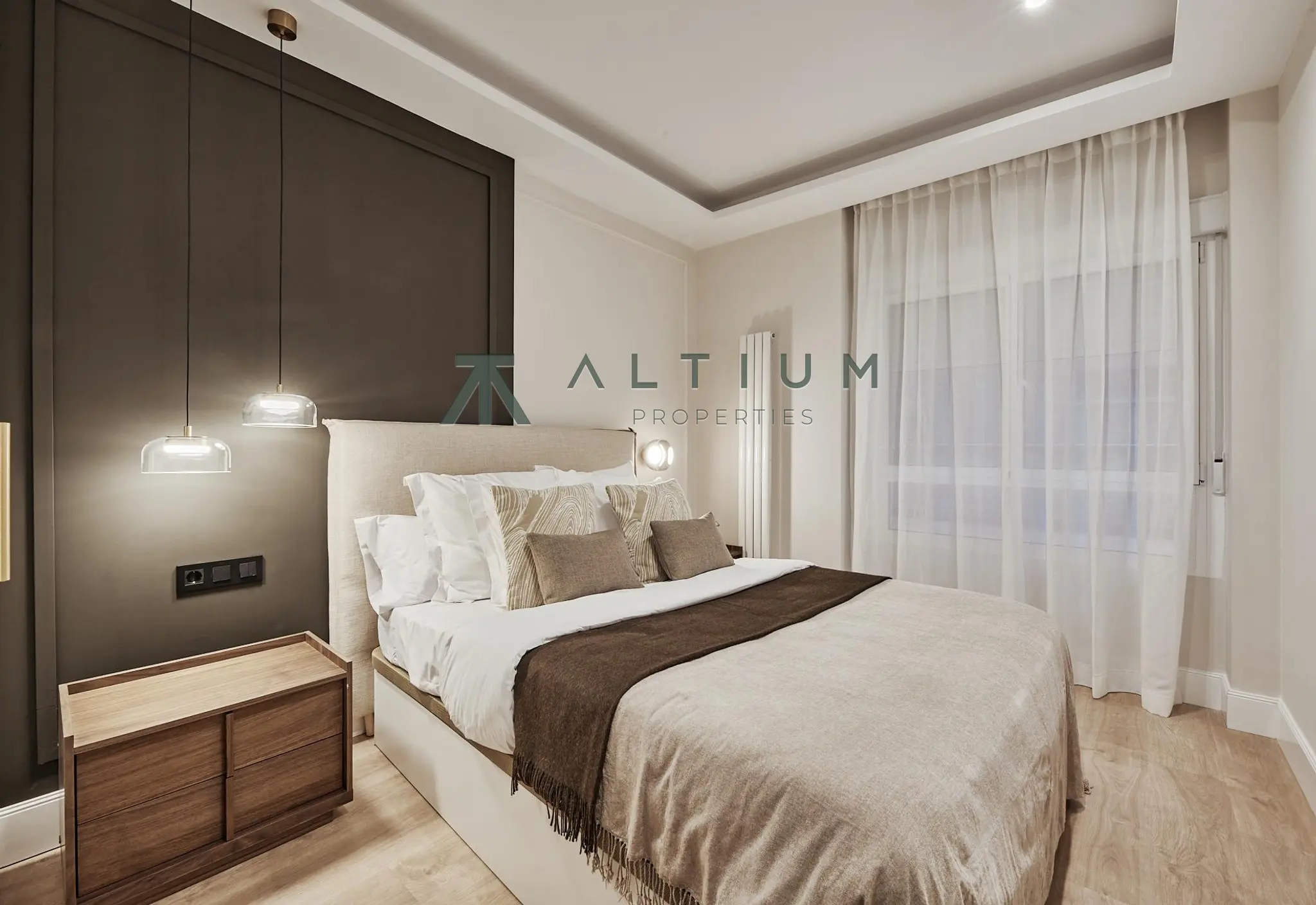 Three bedrooms and a terrace in Castellana