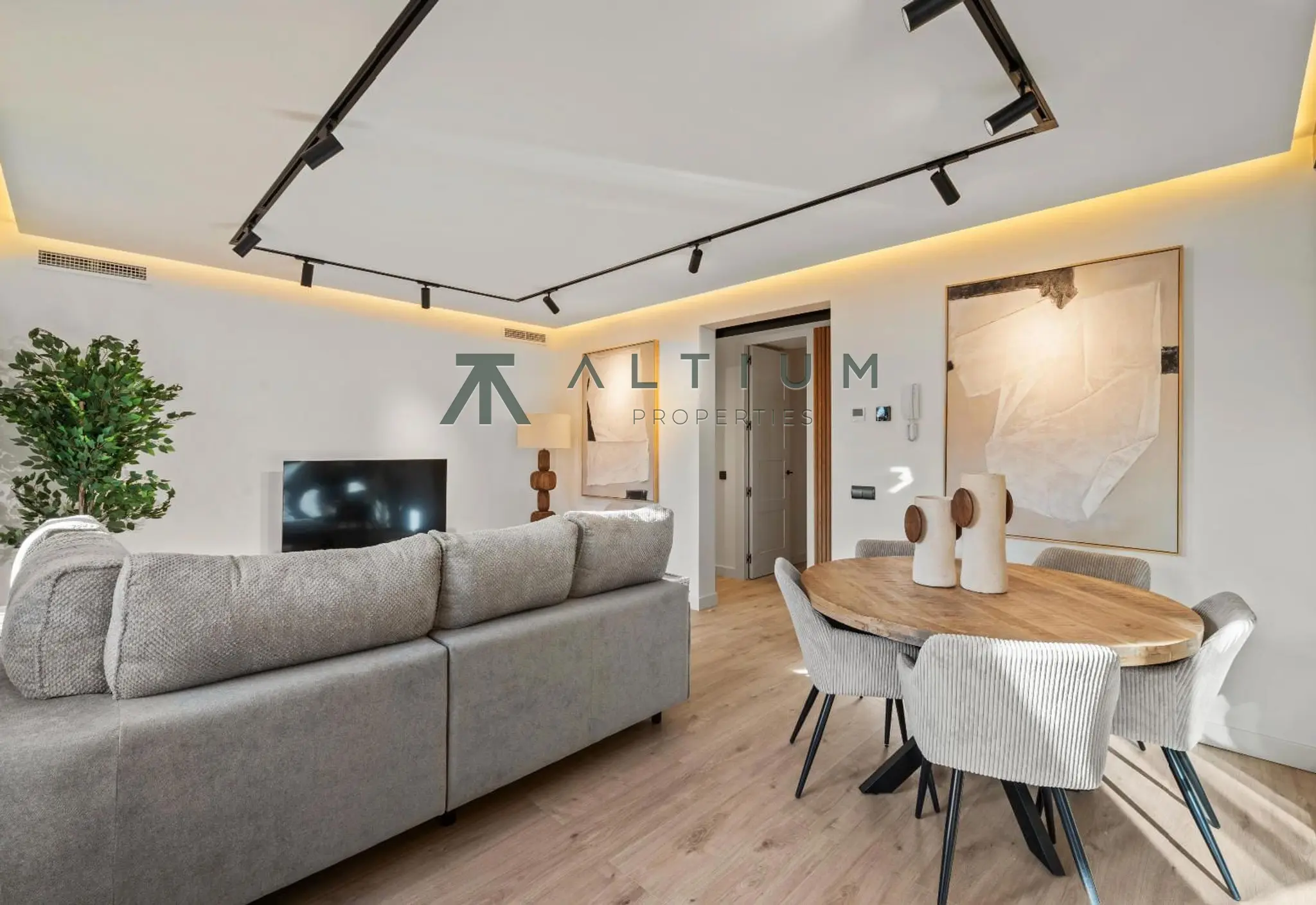 Interior en Argüelles — Calma residencial junto al Parque del Oeste (11 de 36)