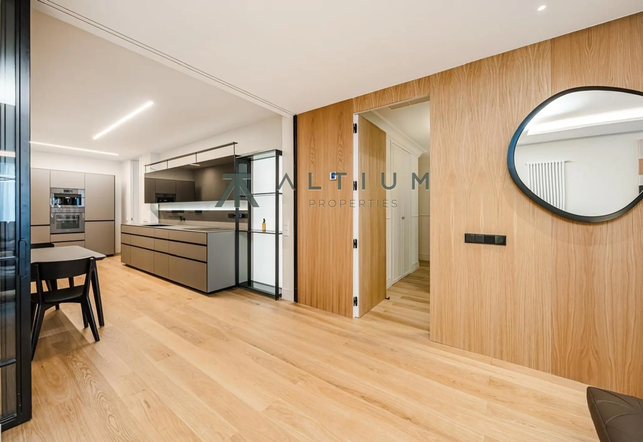 Dos suites y una tercera habitación frente al Retiro