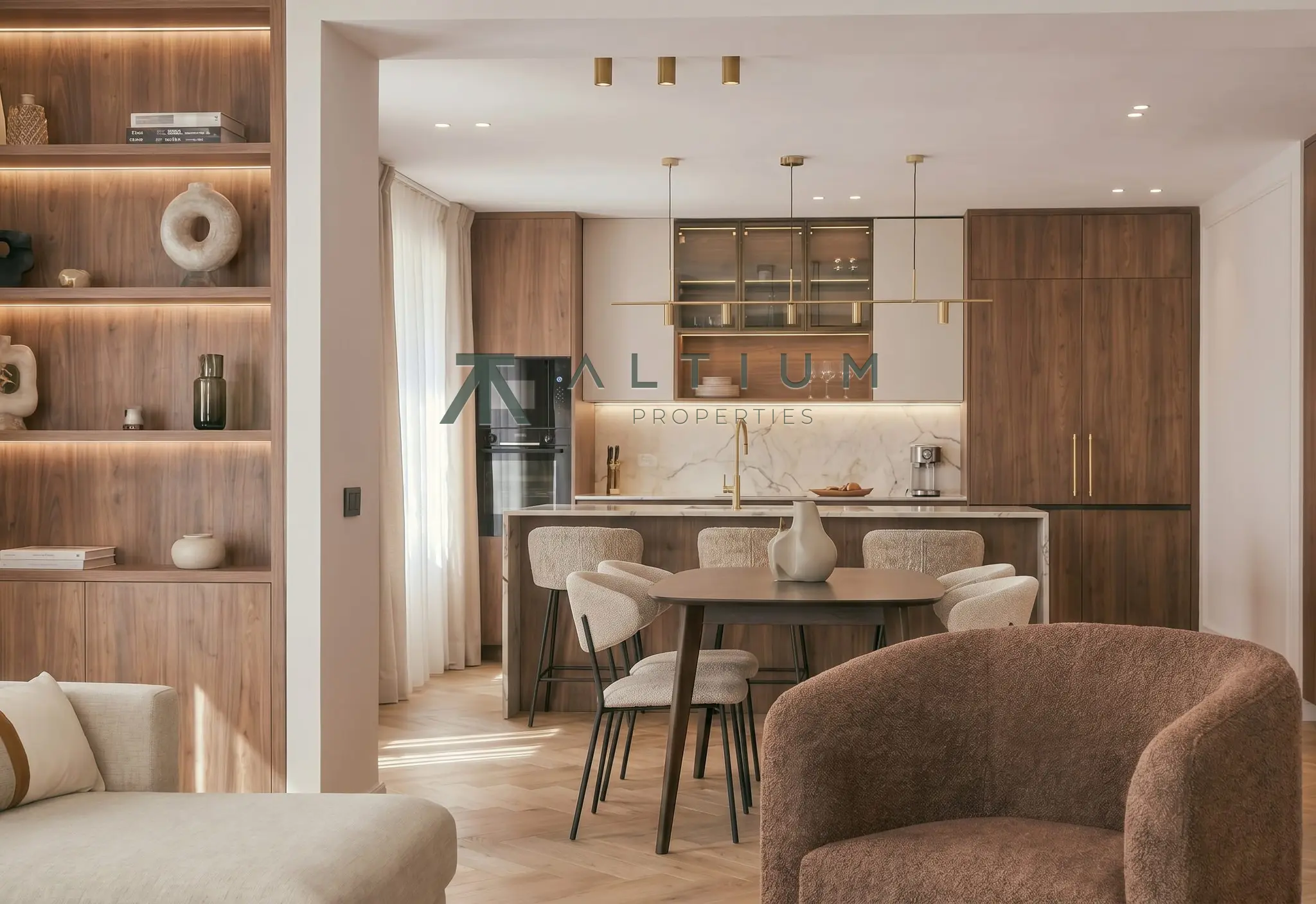 Gran zona de día y tres suites en Lista