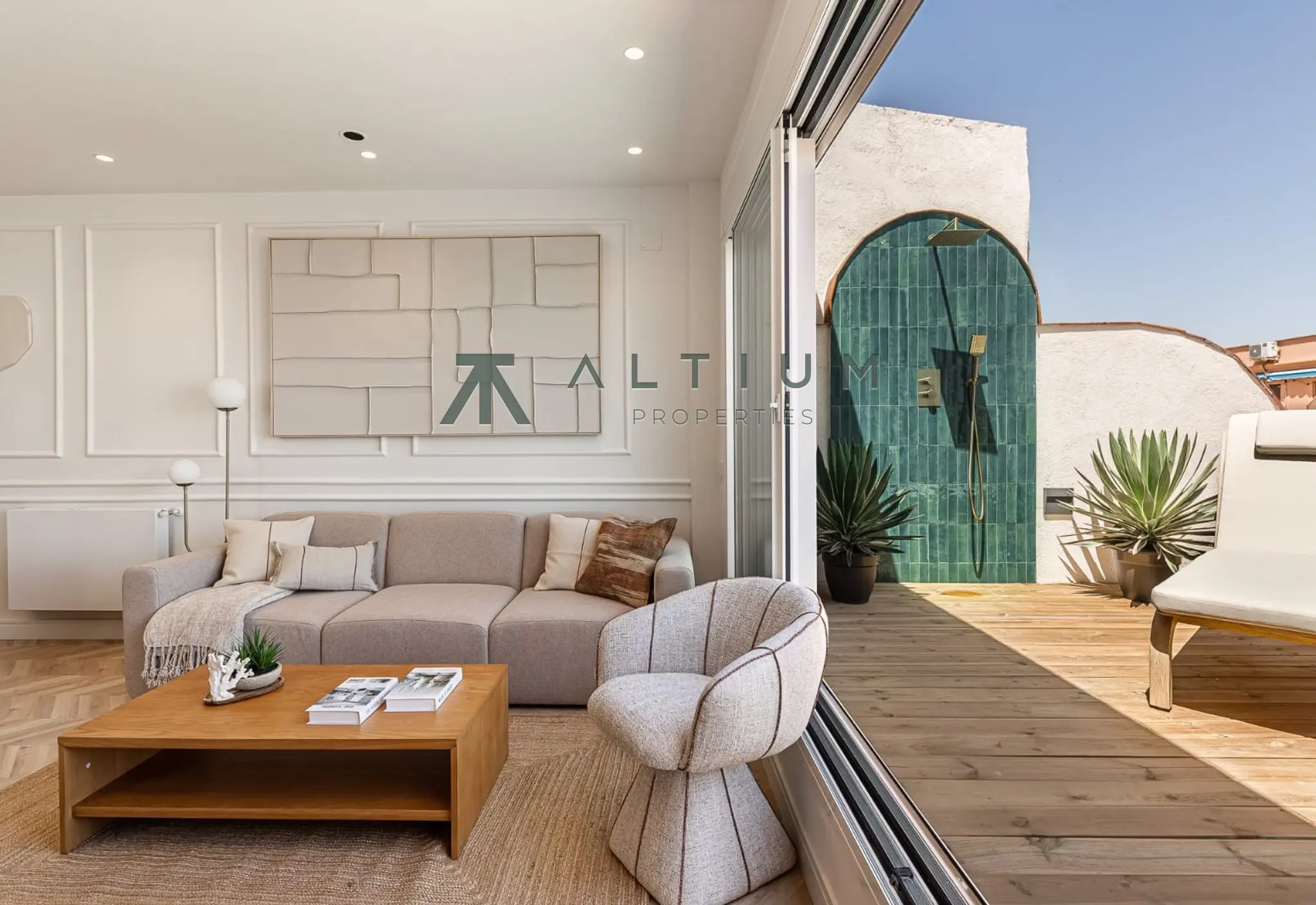 Ático con terraza privada en Chamberí