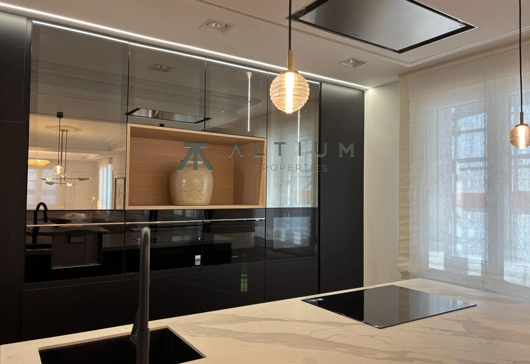 Once ventanas y cinco suites en una sexta planta de Goya