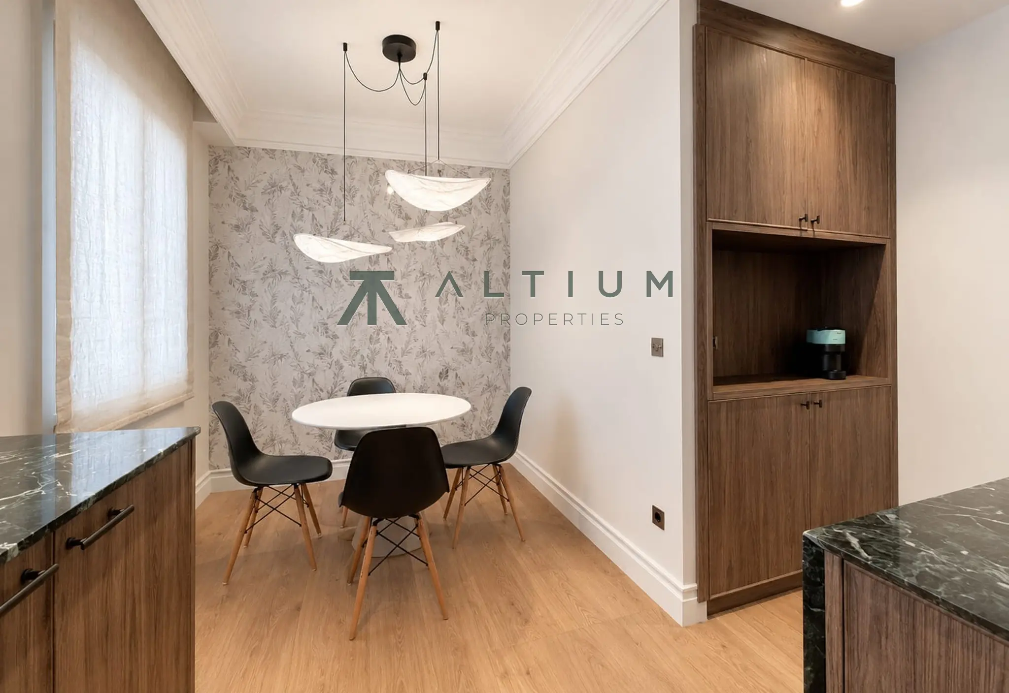 Interior en Trafalgar — Amplitud, diseño y confort familiar en Chamberí (7 de 9)
