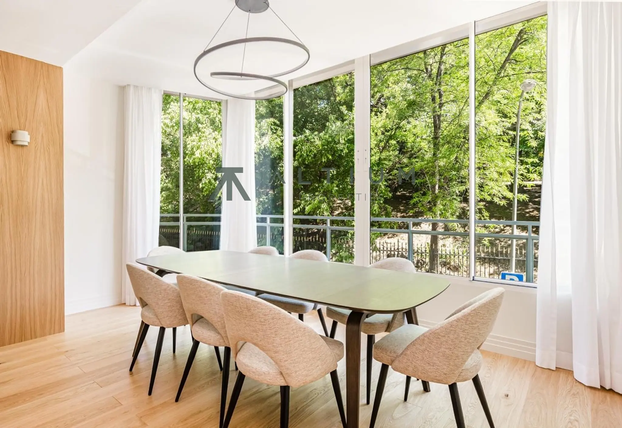 Dos suites y una tercera habitación frente al Retiro