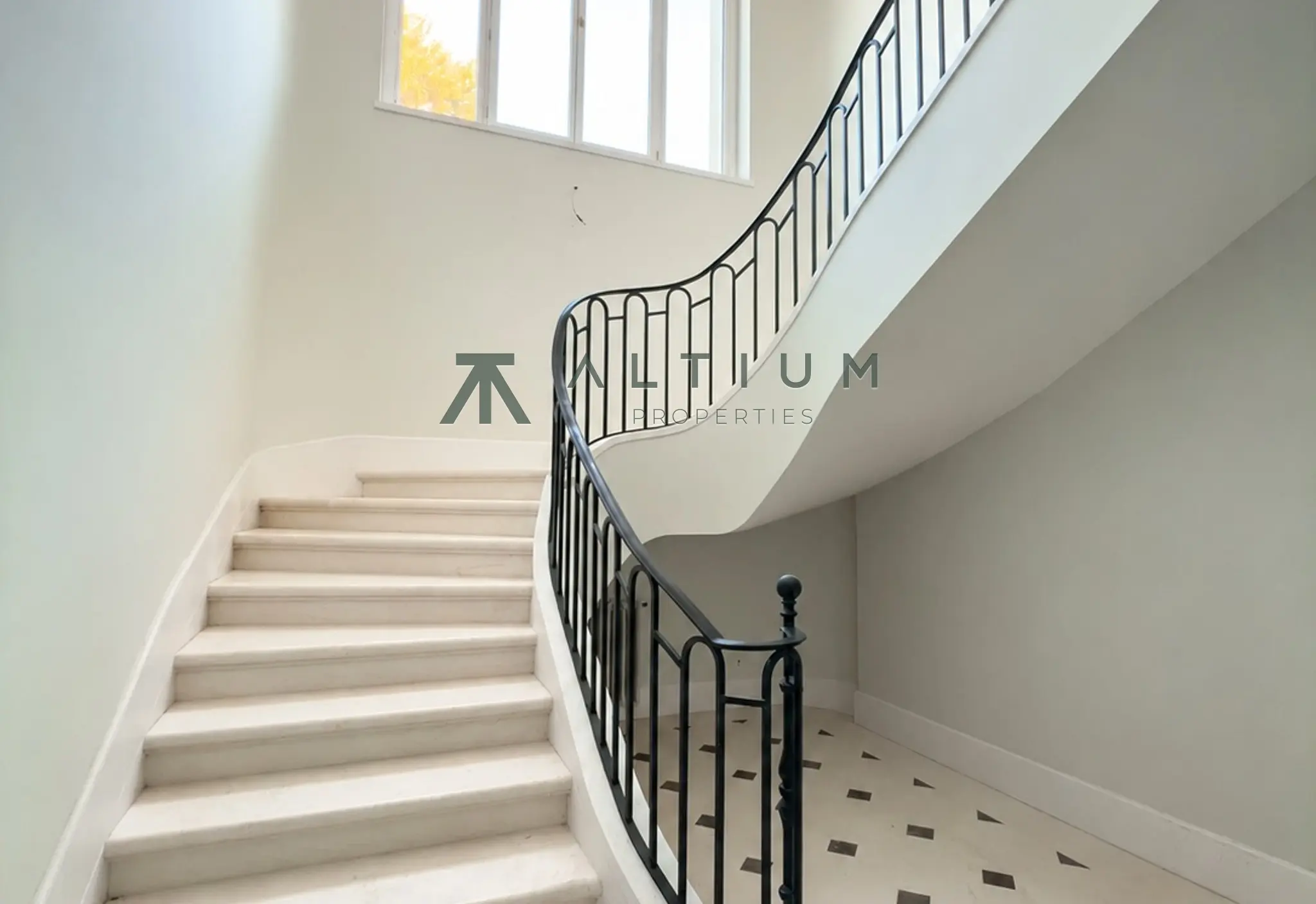 La elegancia de un château francés reinterpretada en Madrid