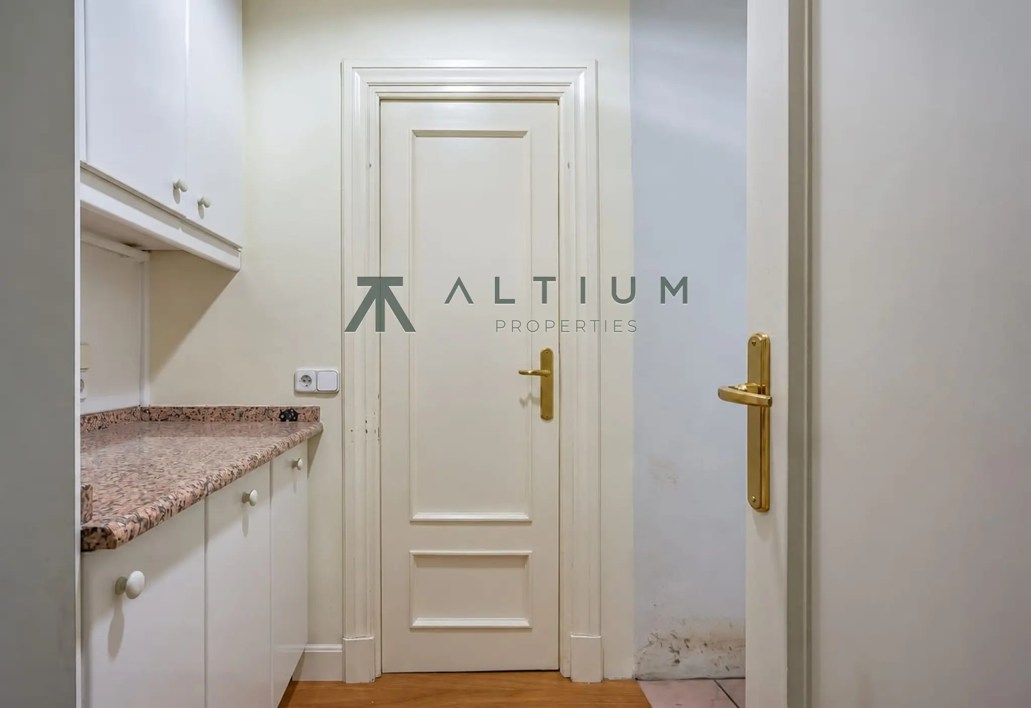 360 m² exterior para crear junto a Castellana