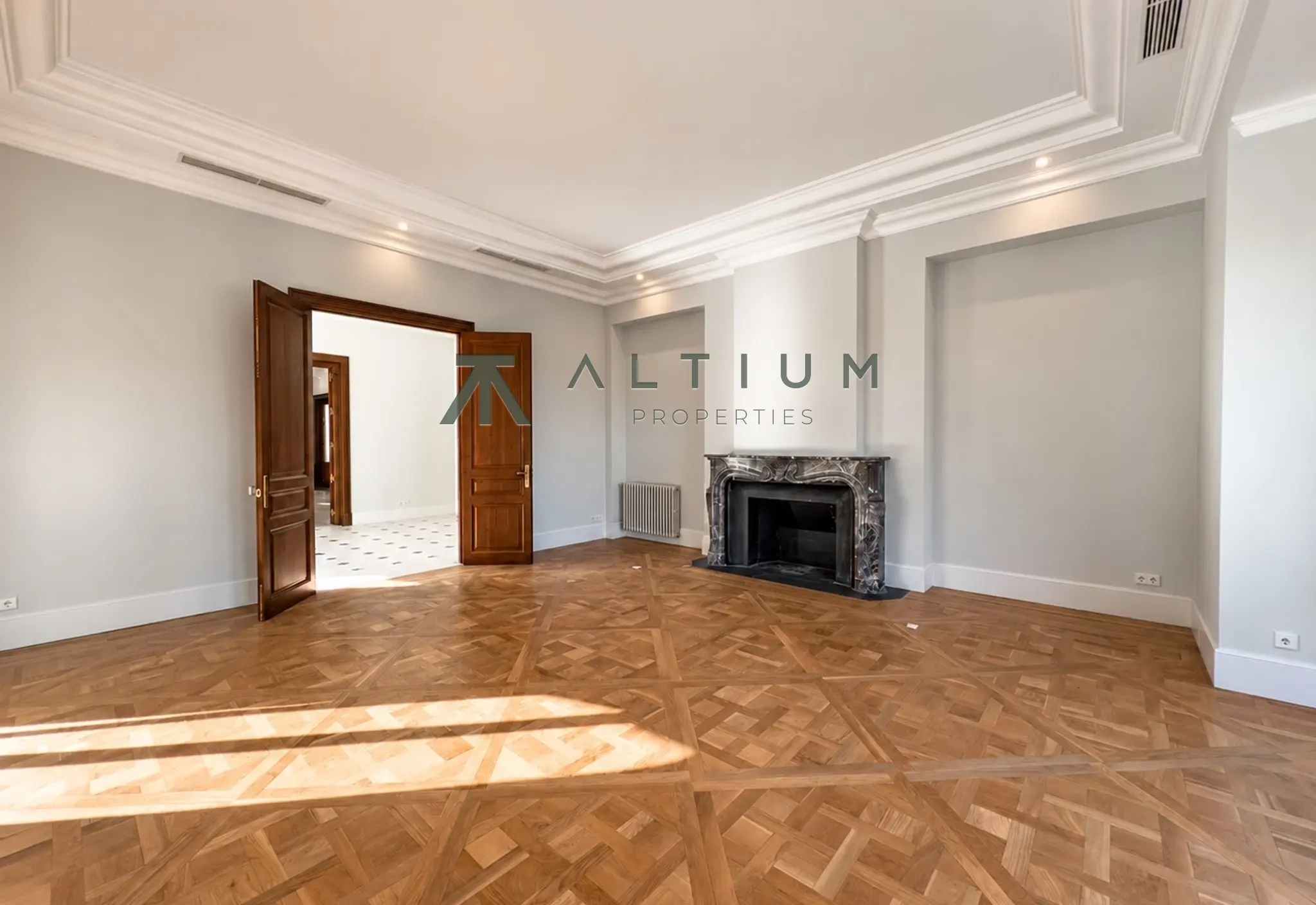 La elegancia de un château francés reinterpretada en Madrid