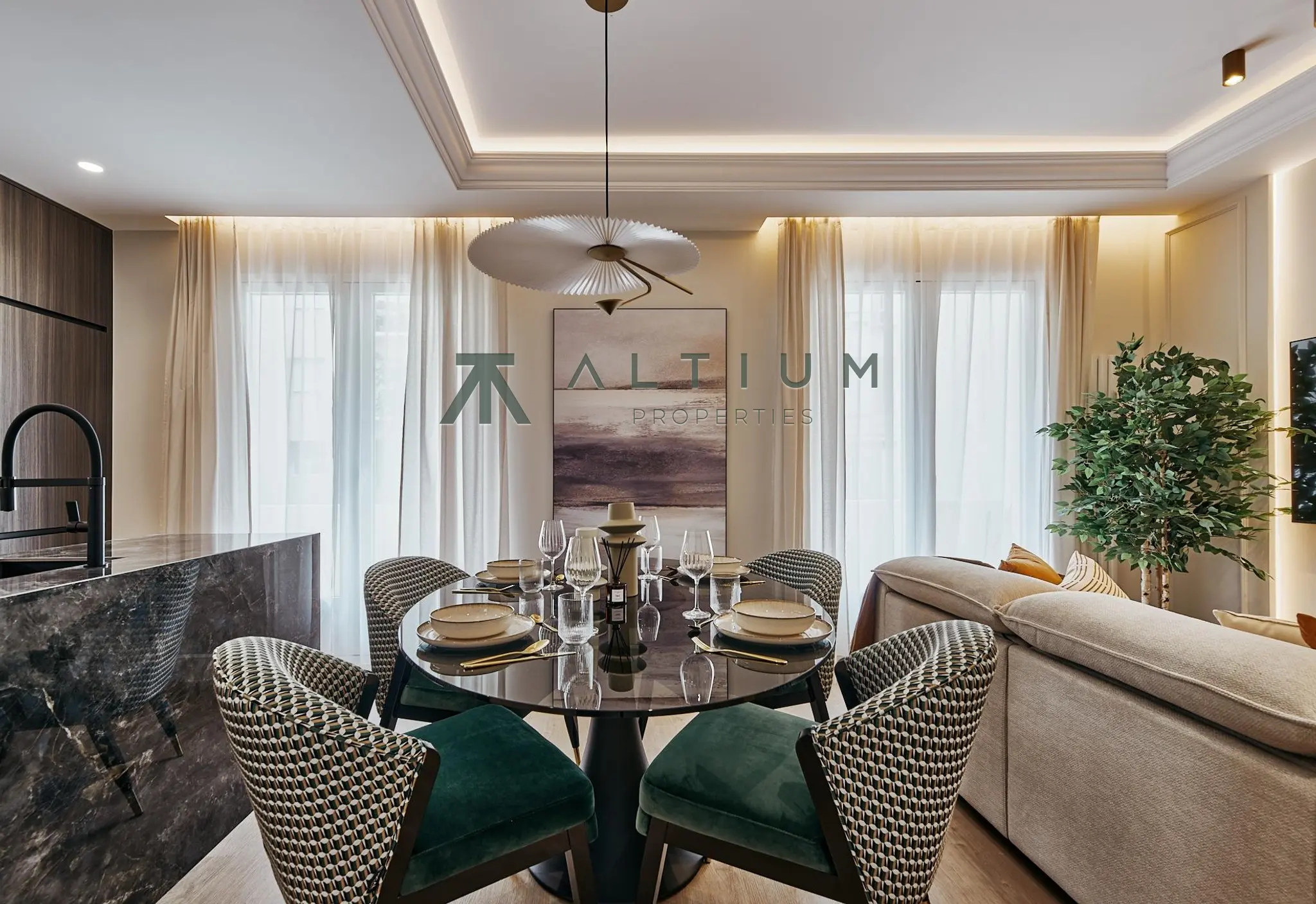 A third-floor home away from the noise