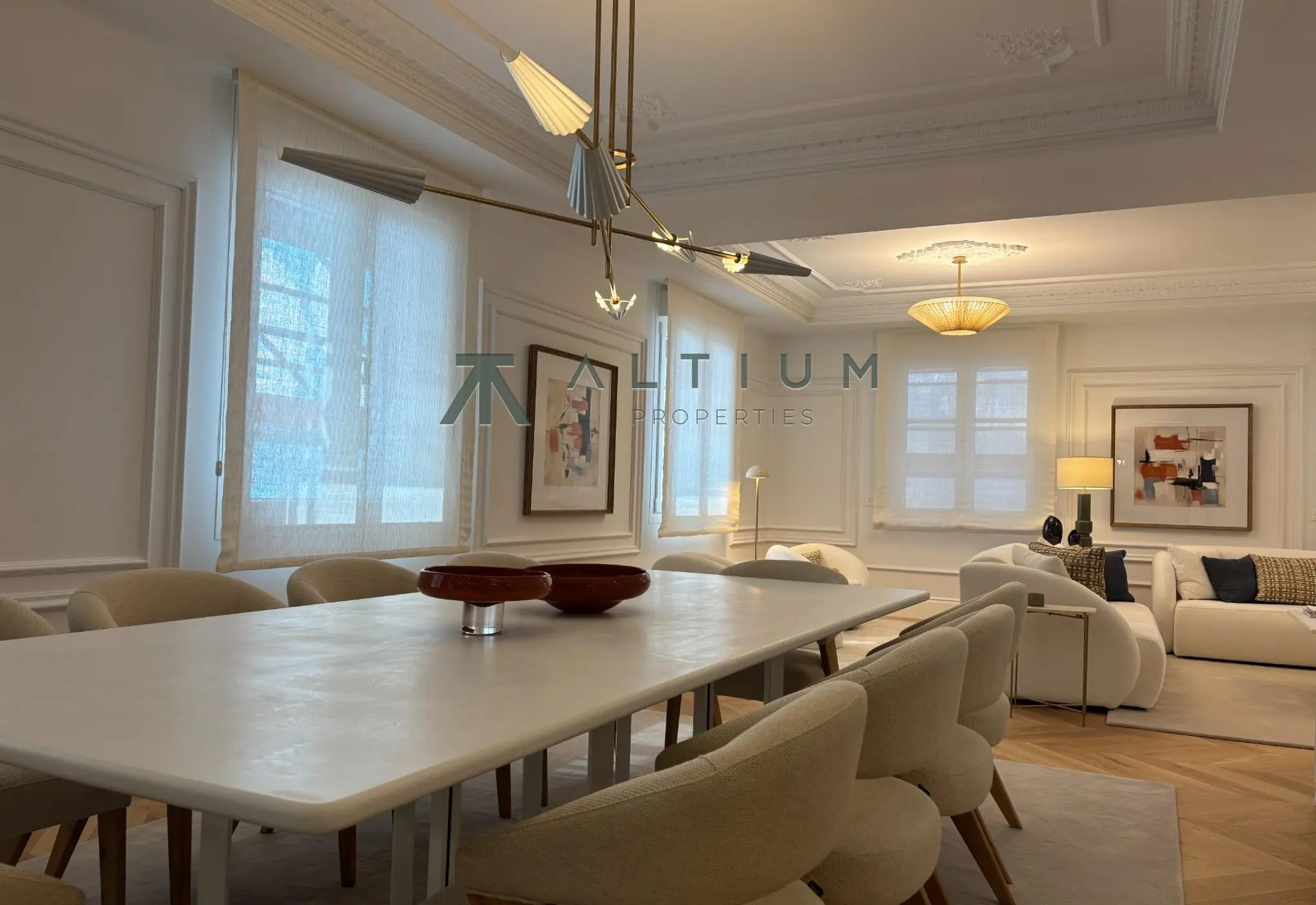 Once ventanas y cinco suites en una sexta planta de Goya