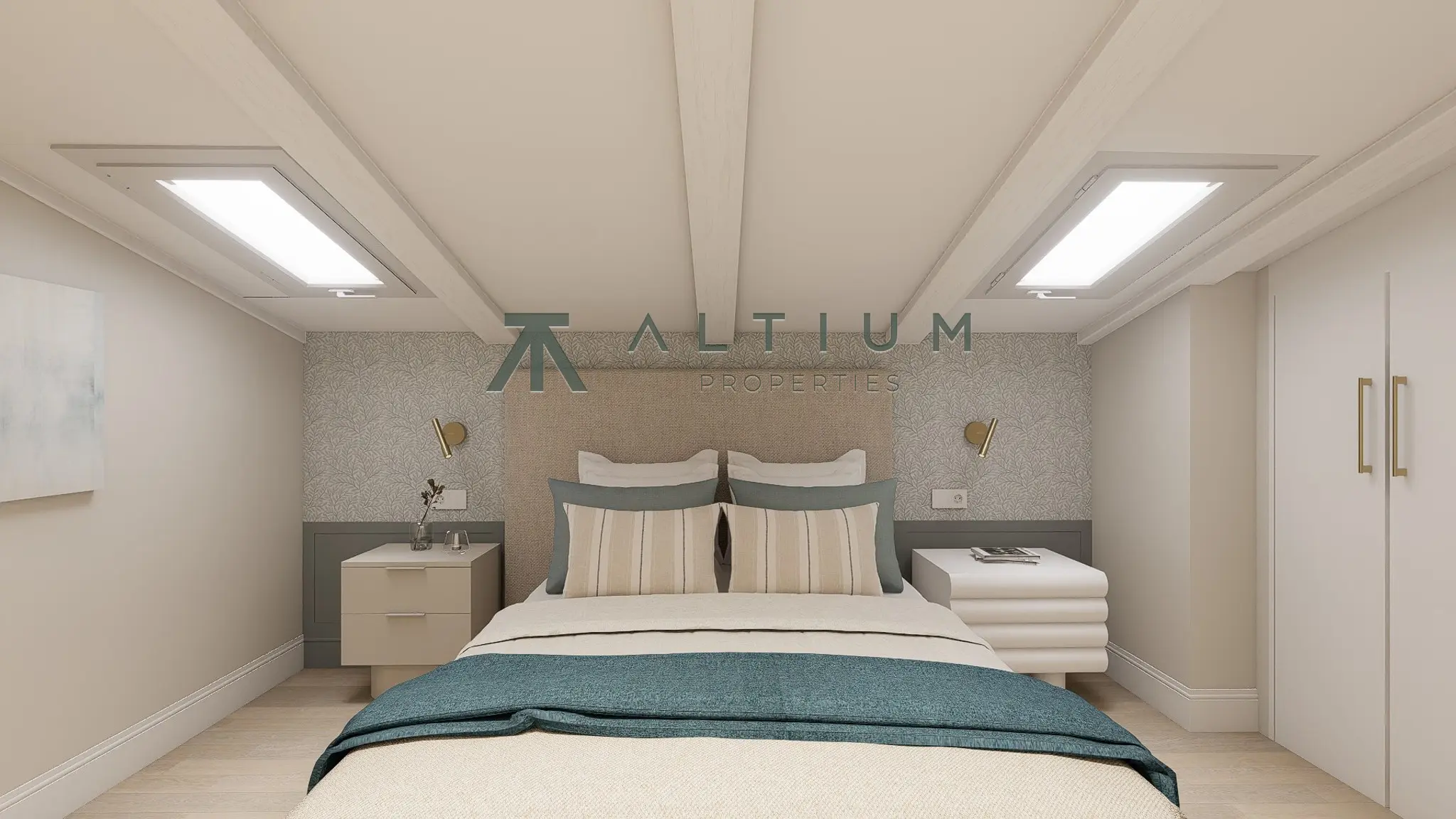 Exposed beams and skylights on a fifth floor in Justicia