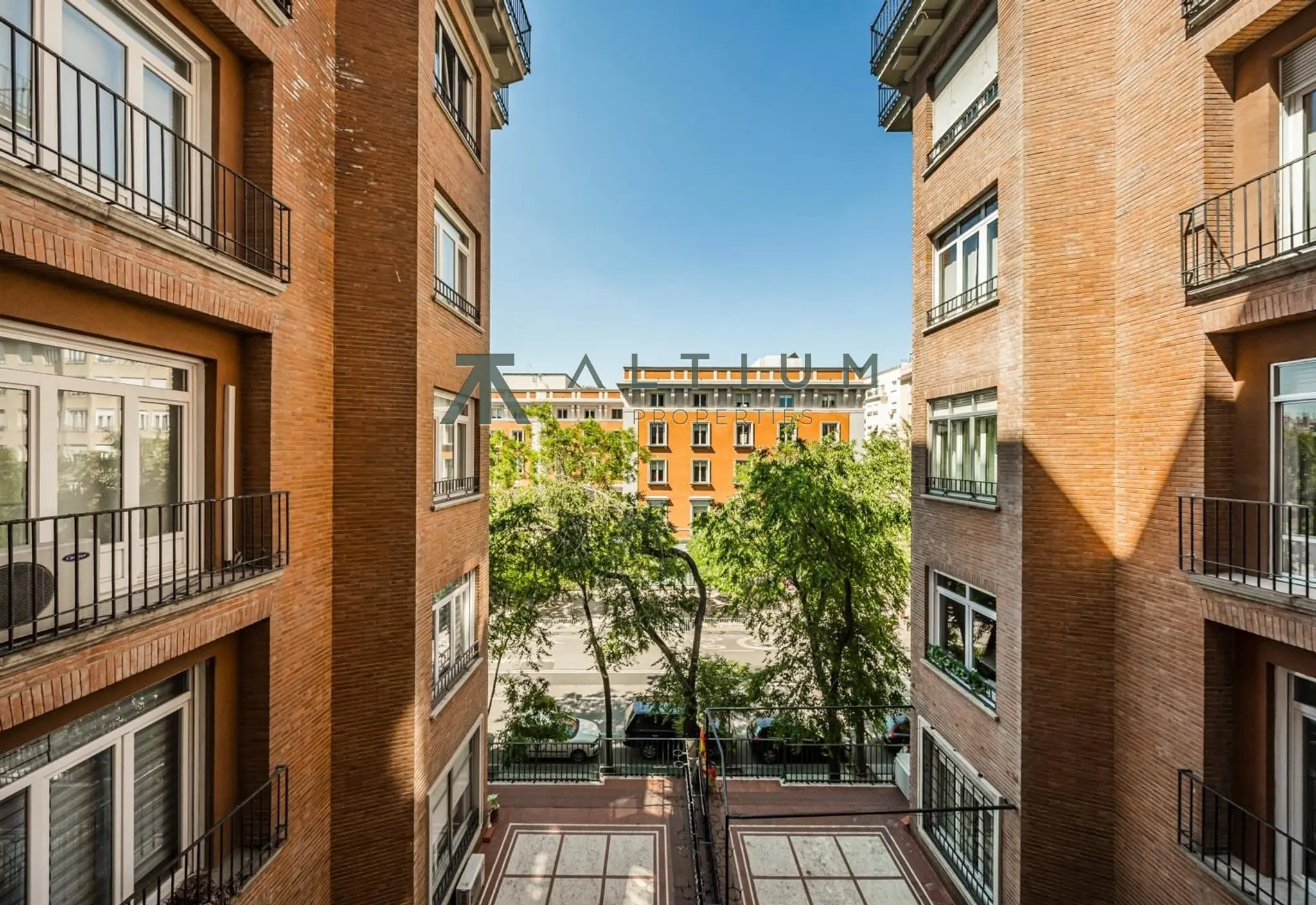 Arquitectura de Gutiérrez Soto y techos de 3,40 metros