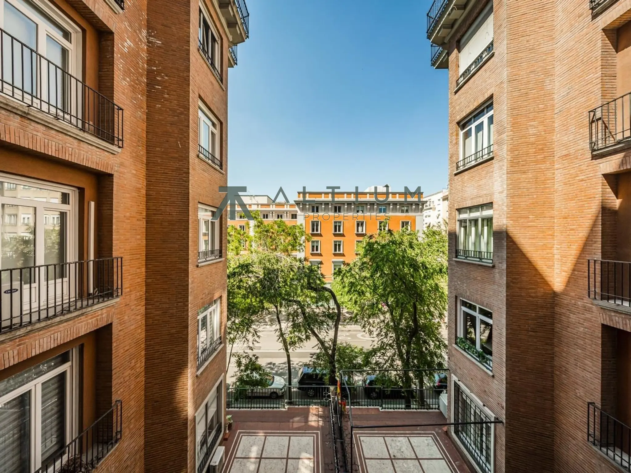 Arquitectura de Gutiérrez Soto y techos de 3,40 metros