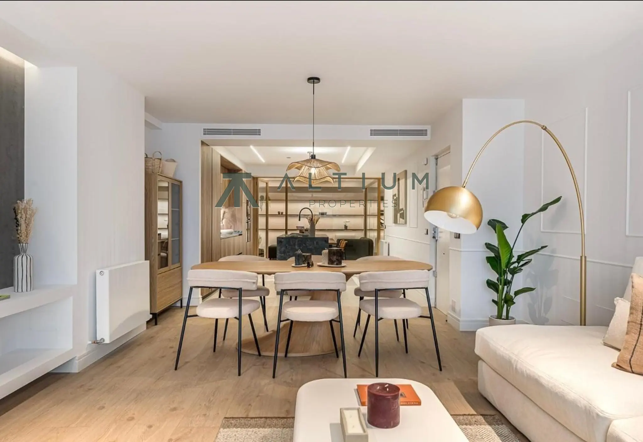 Gimnasio, sauna y cine privado en una residencia única