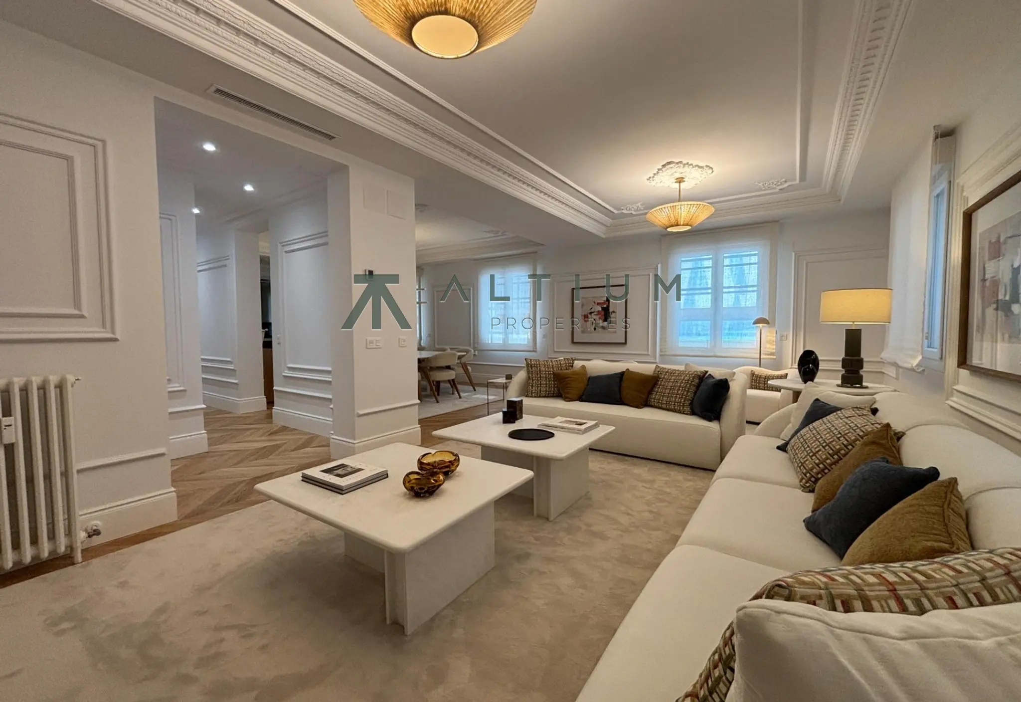 Once ventanas y cinco suites en una sexta planta de Goya