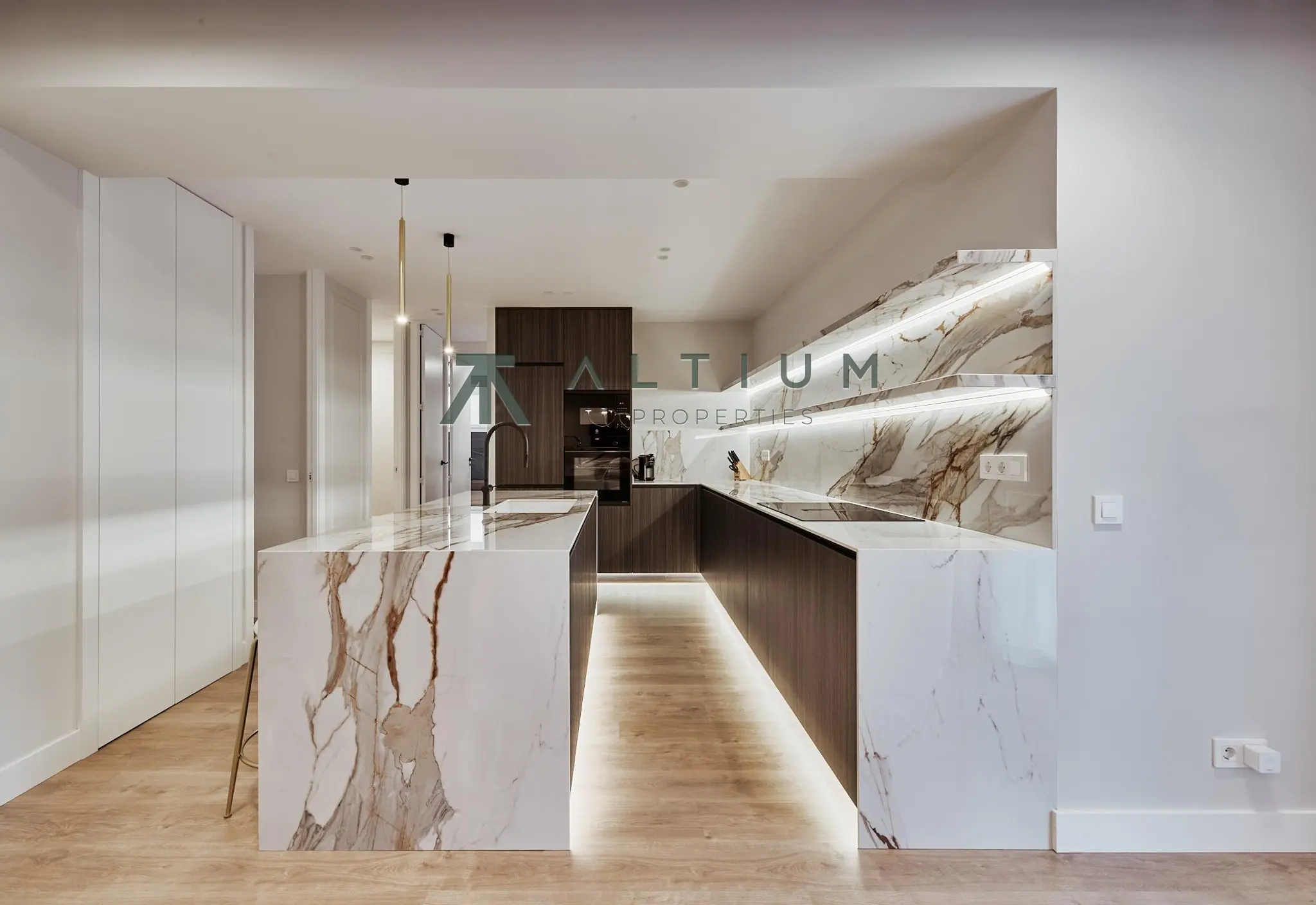 Interior en Lista — Terraza, garaje y trastero en Lista (10 de 16)