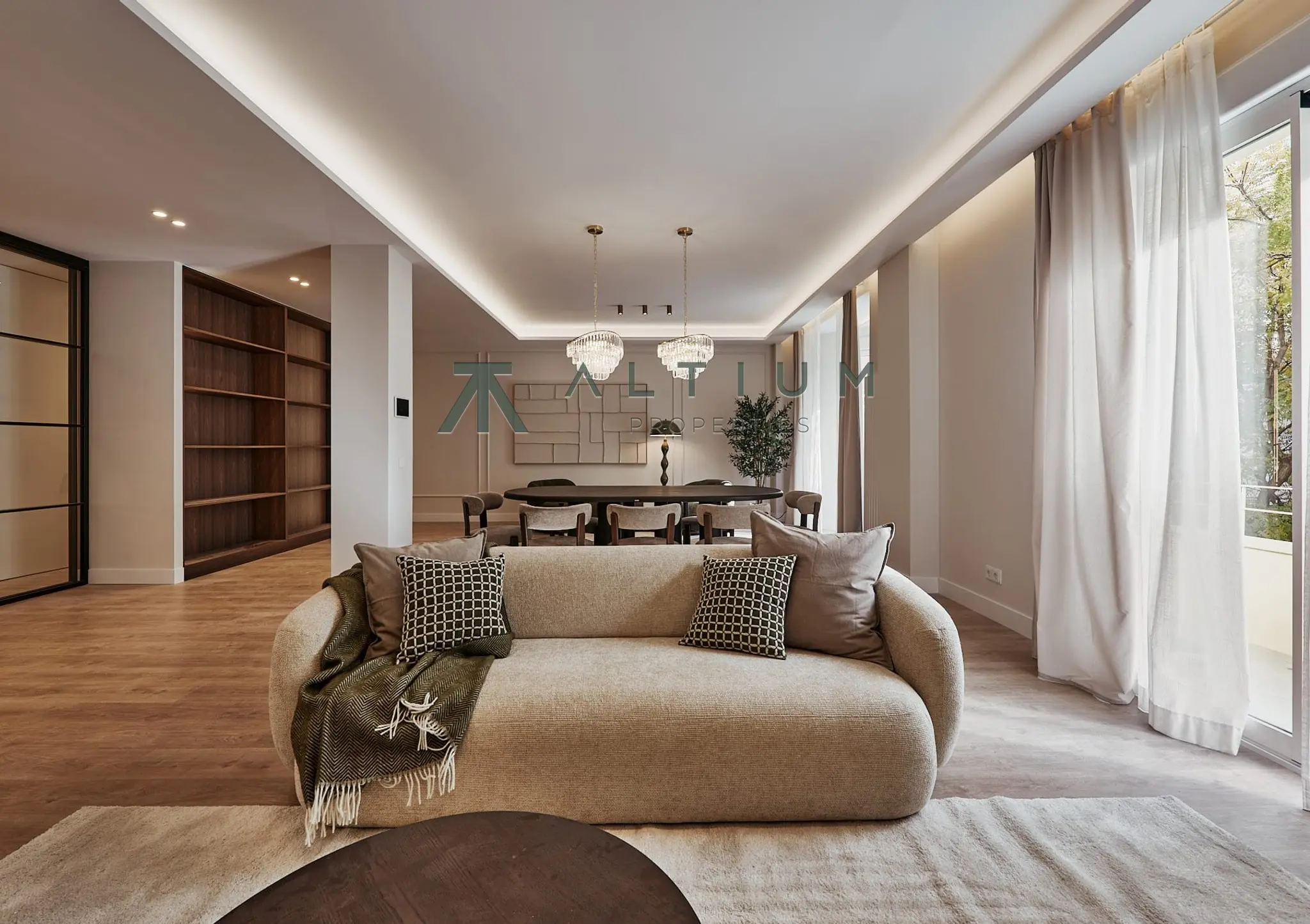 Piso de 5 dormitorios y 275 m2 en Barrio de Salamanca - Goya en venta — Terraza y gran amplitud familiar en Goya