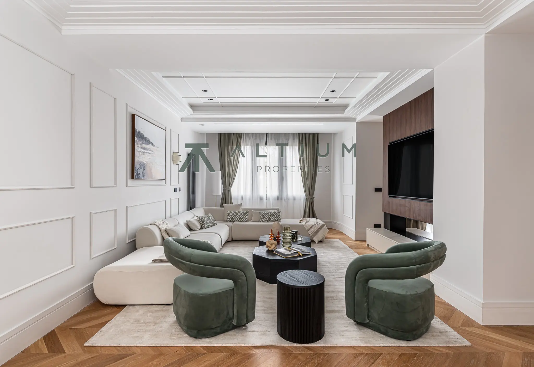 A 77 sqm living area within a grand Castellana residence