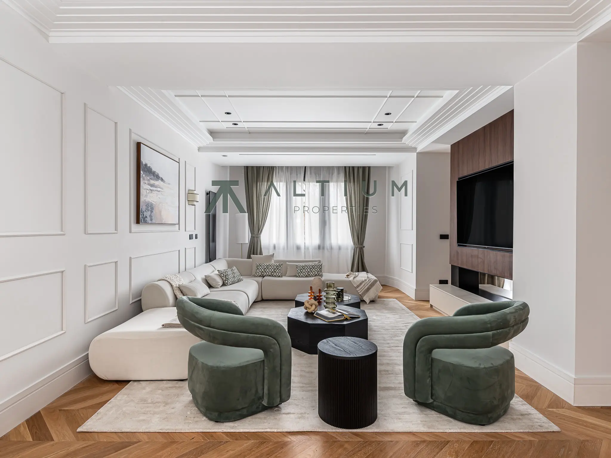 A 77 sqm living area within a grand Castellana residence