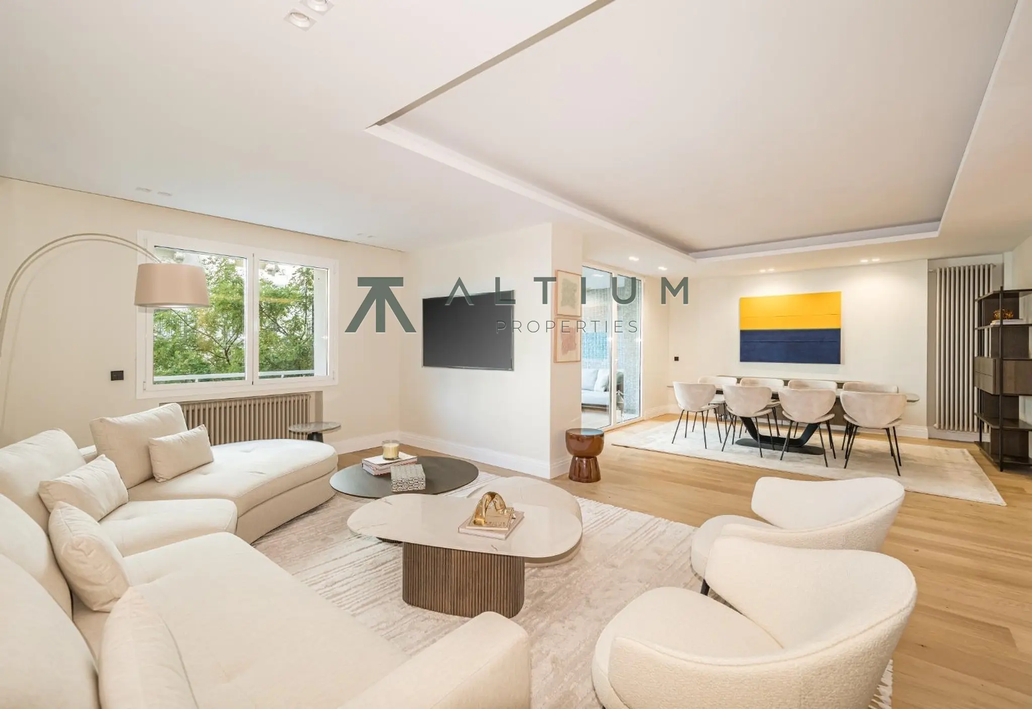 Tres suites, terraza y una cuarta estancia flexible en Almagro